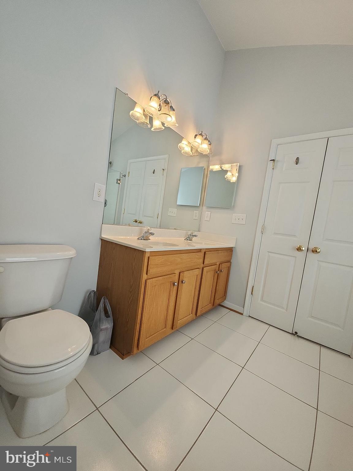 AZALEA WOODS - Residential Lease