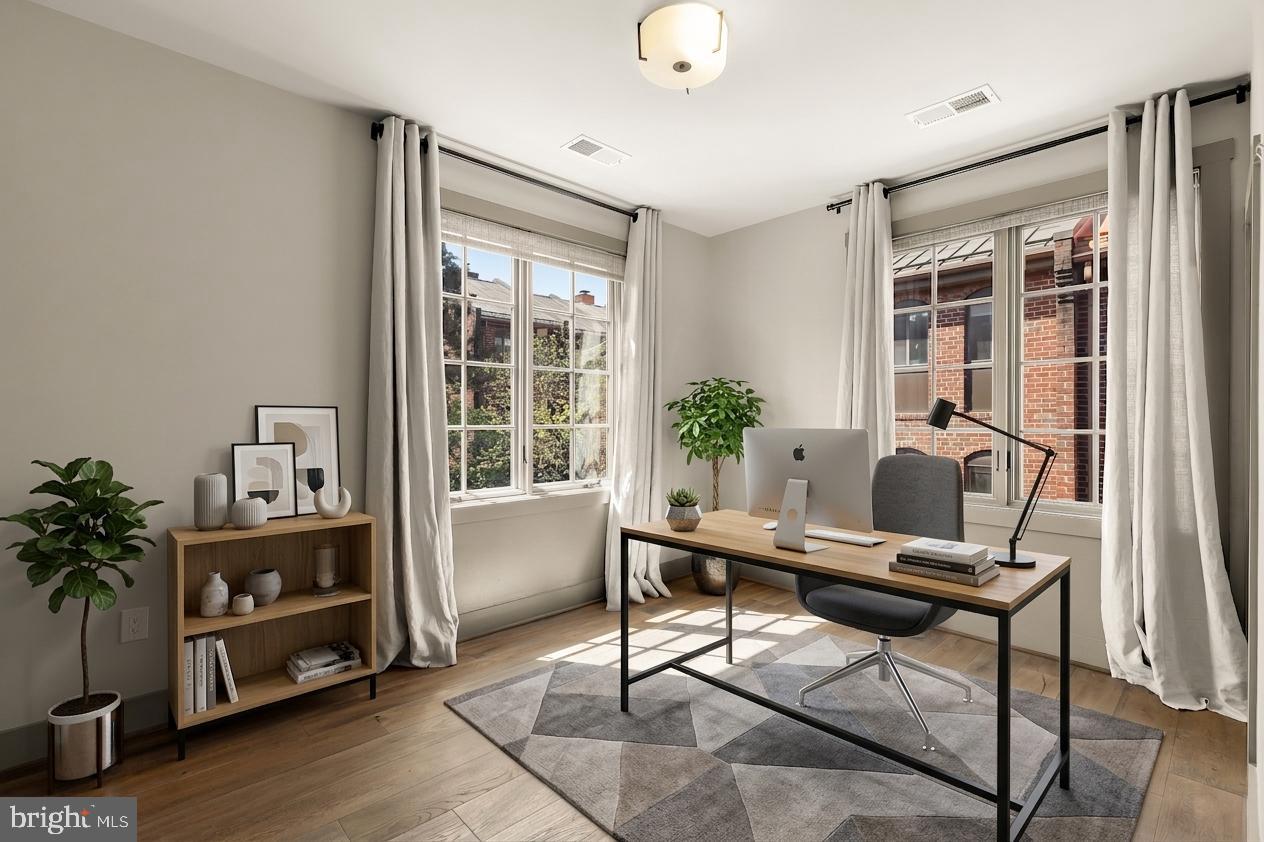 GEORGETOWN - Residential
