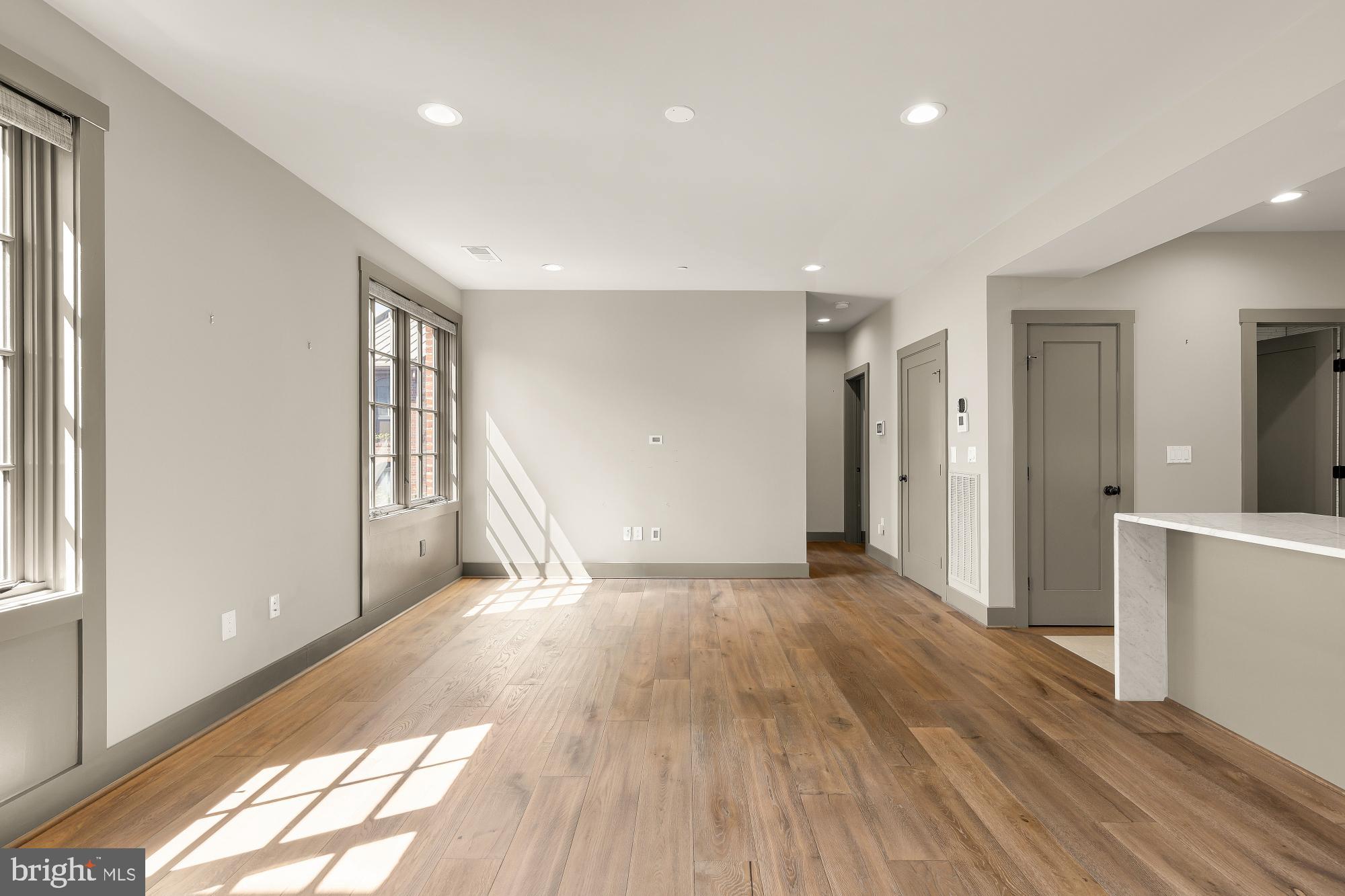GEORGETOWN - Residential