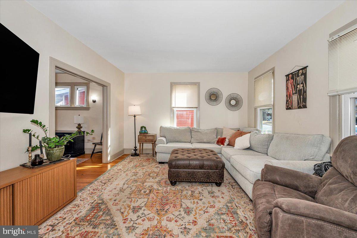 HAGERSTOWN - Residential