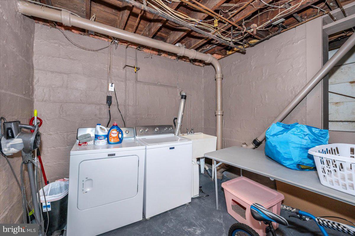 HAGERSTOWN - Residential