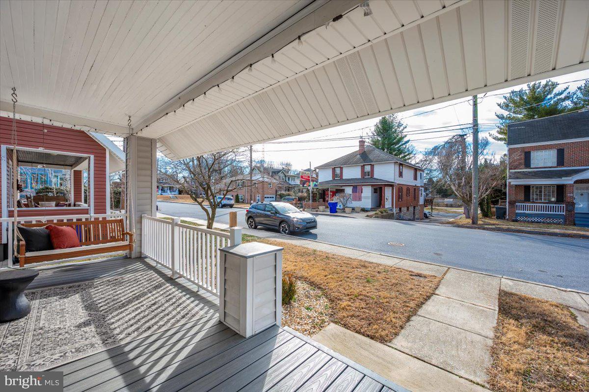 HAGERSTOWN - Residential