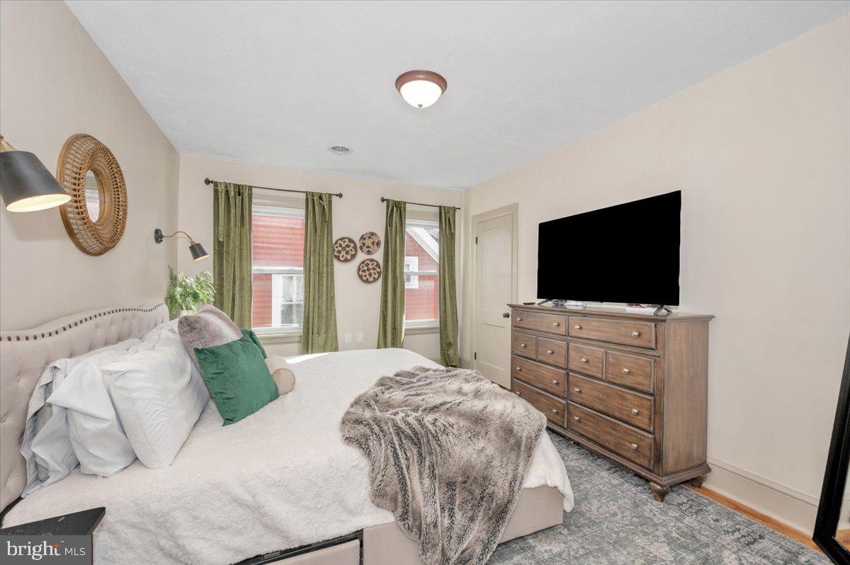 HAGERSTOWN - Residential