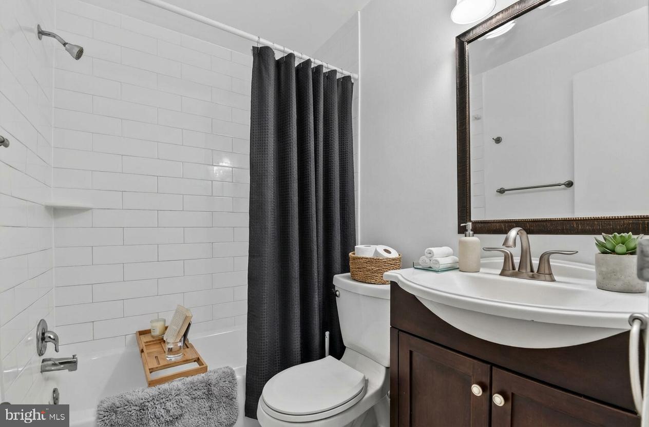 10428 ROCKVILLE PIK 301