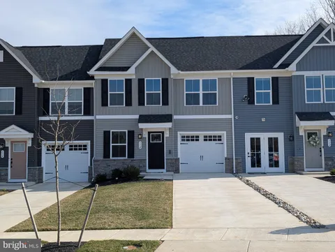 114 Red Lion Court, Atco, NJ MLS: NJCD2113352