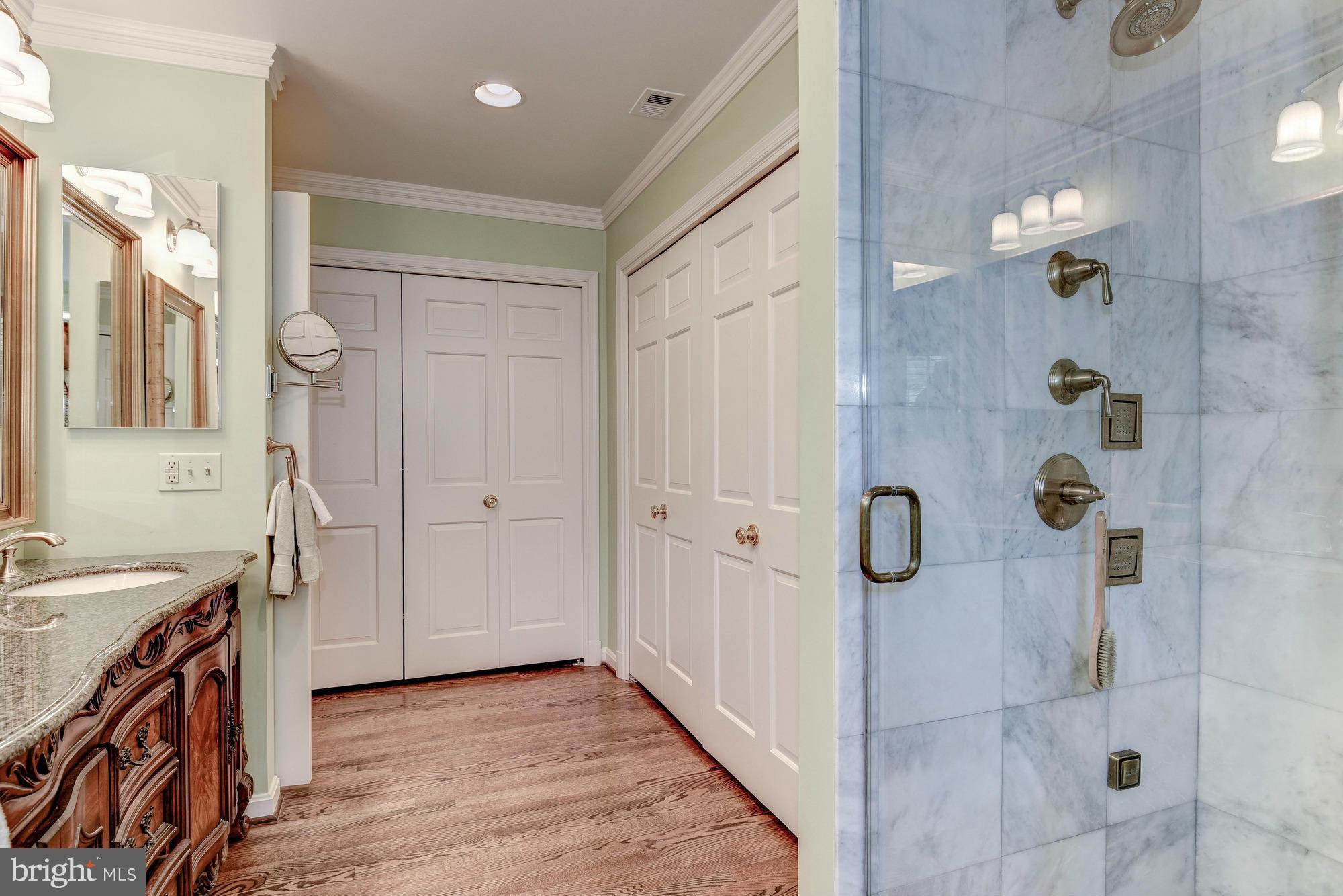 WESTMORELAND HILLS - Residential