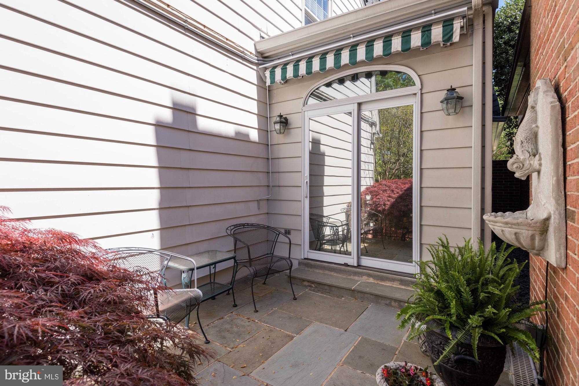 WESTMORELAND HILLS - Residential