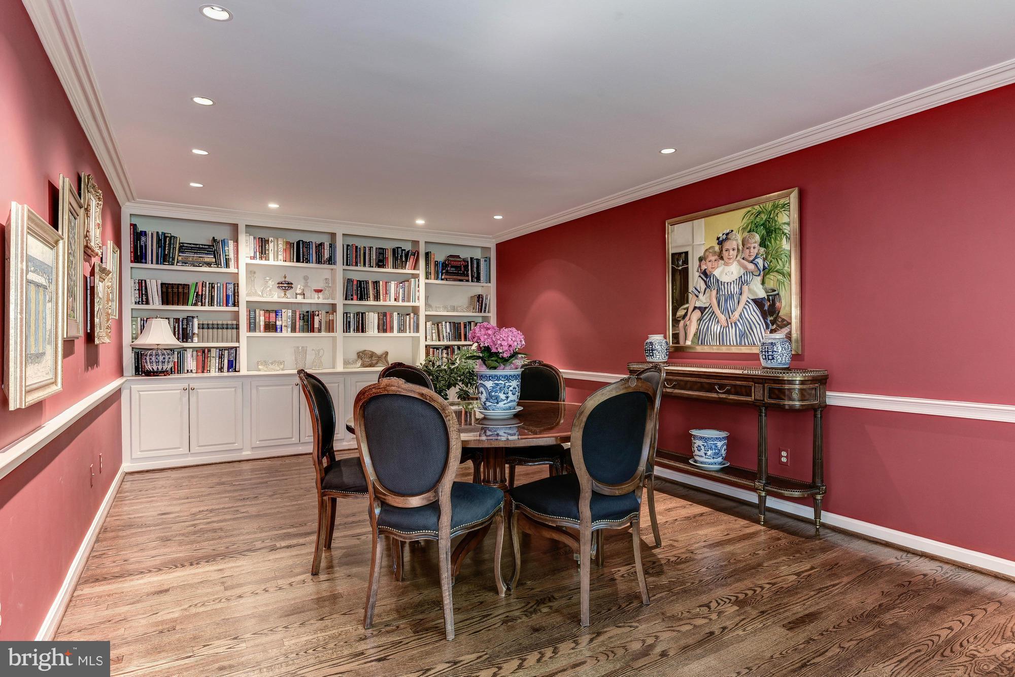 WESTMORELAND HILLS - Residential