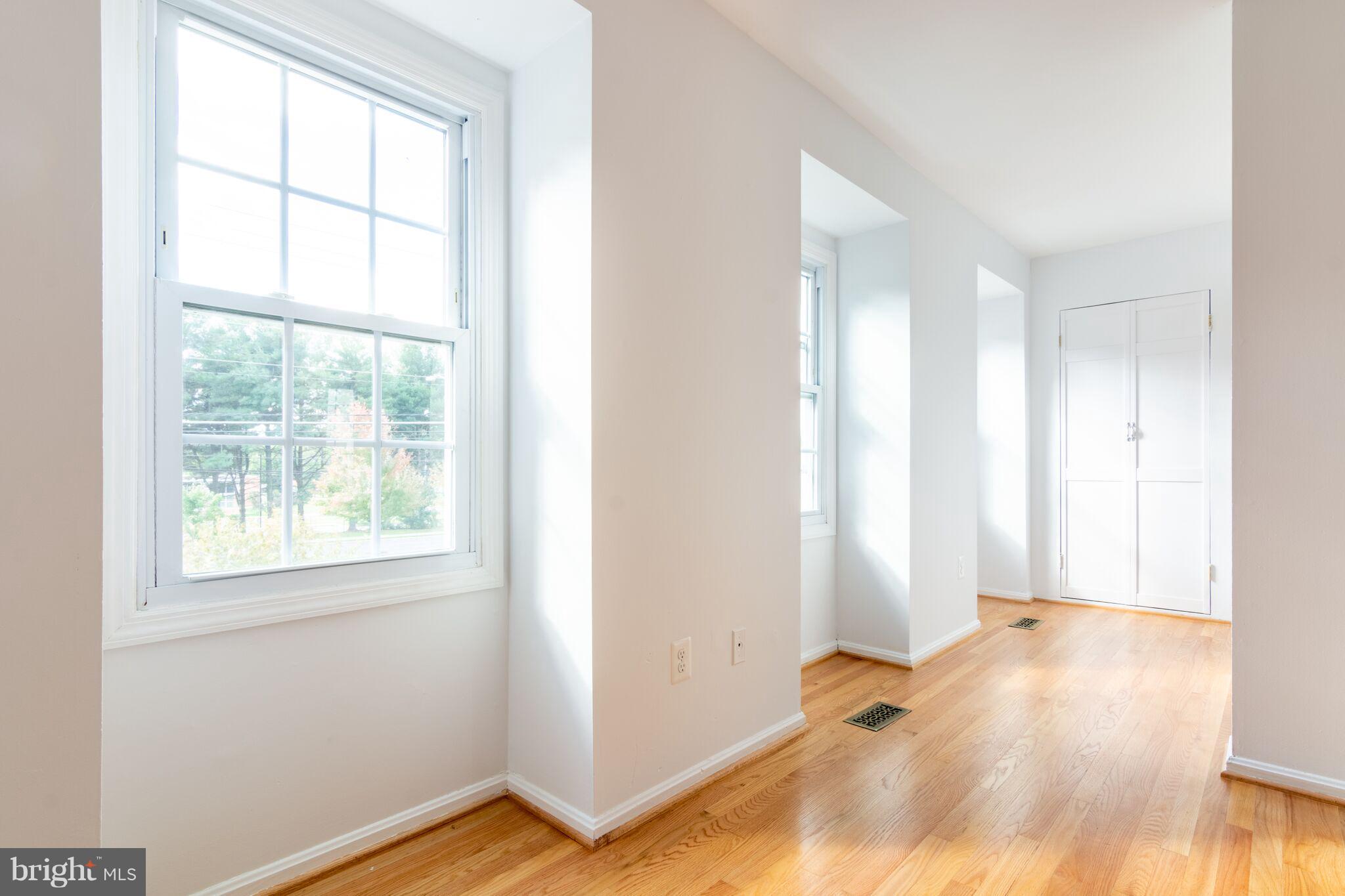 COMSTOCK - Residential