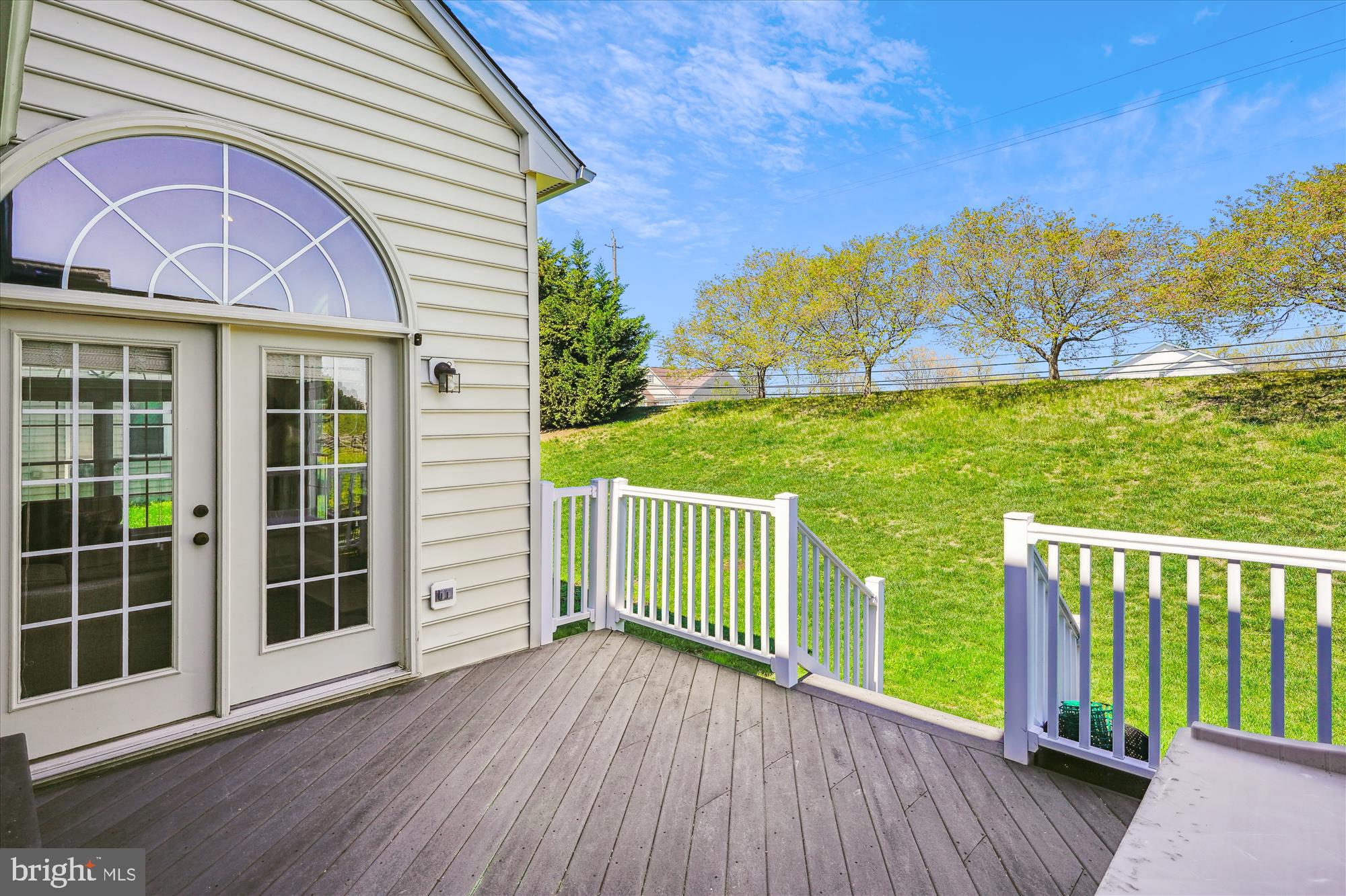 WILLOWS OF POTOMAC - Residential