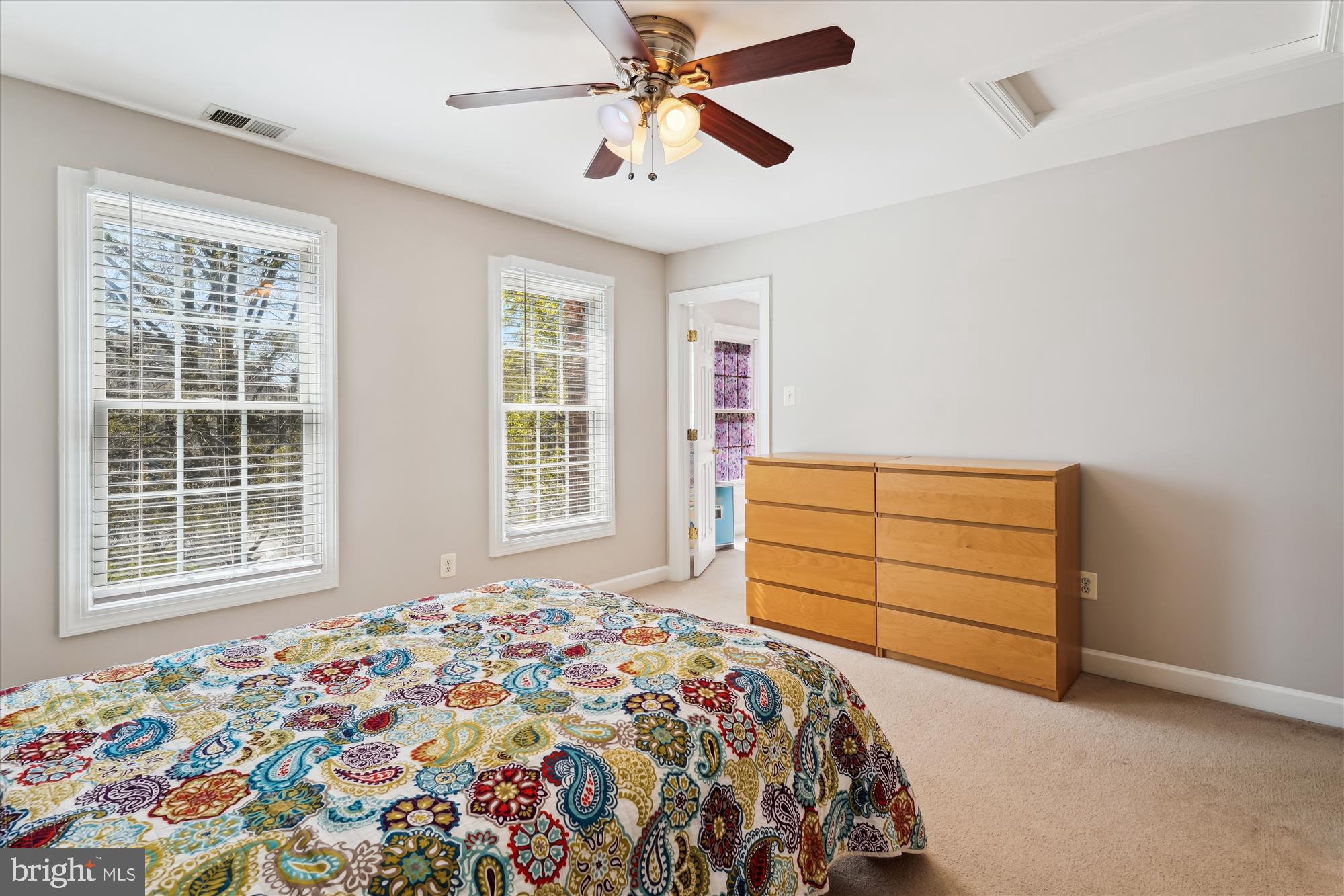 WILLOWS OF POTOMAC - Residential