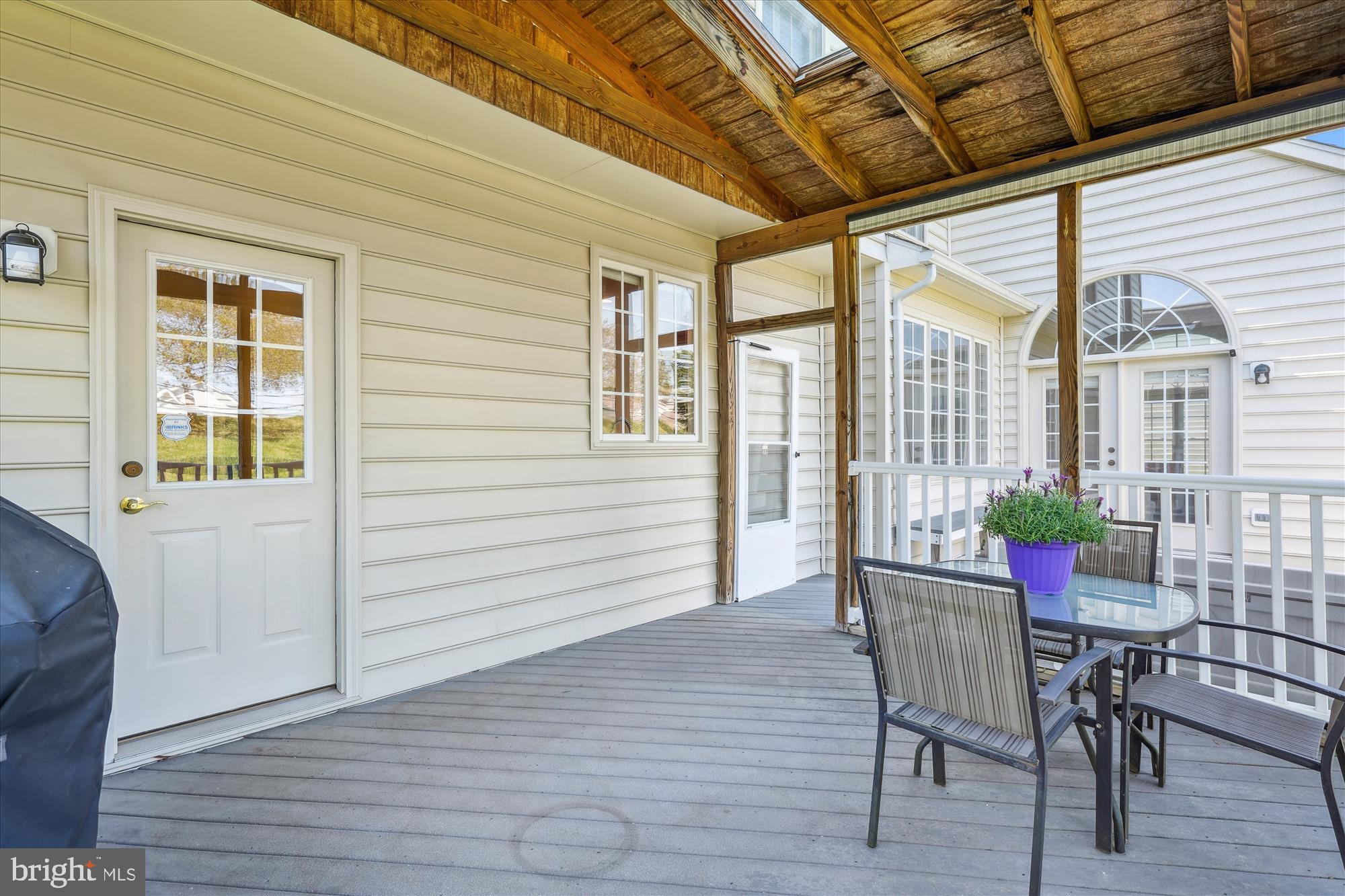 WILLOWS OF POTOMAC - Residential