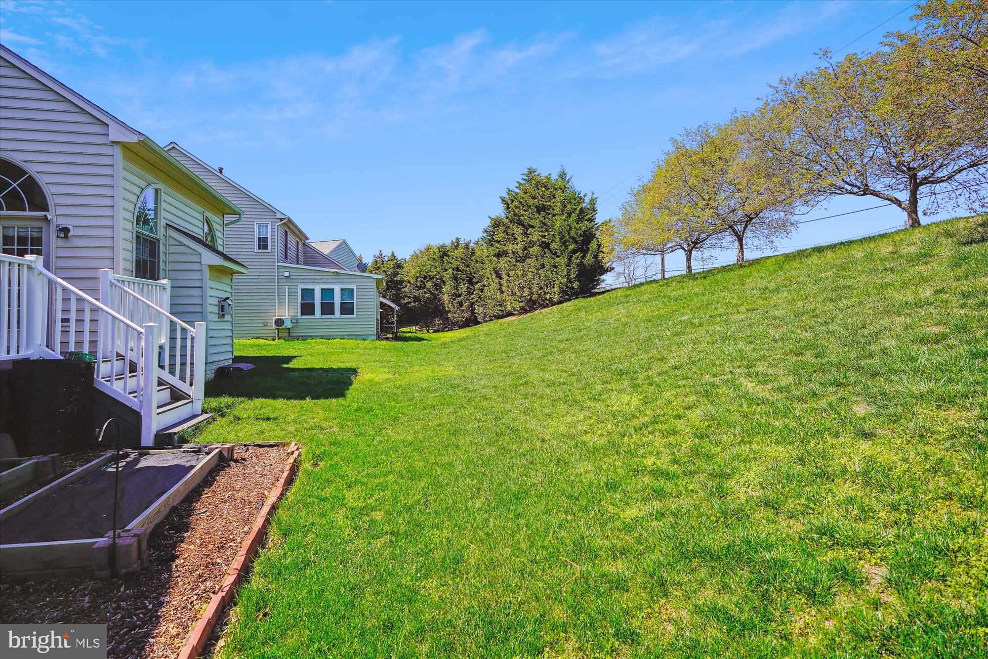 WILLOWS OF POTOMAC - Residential