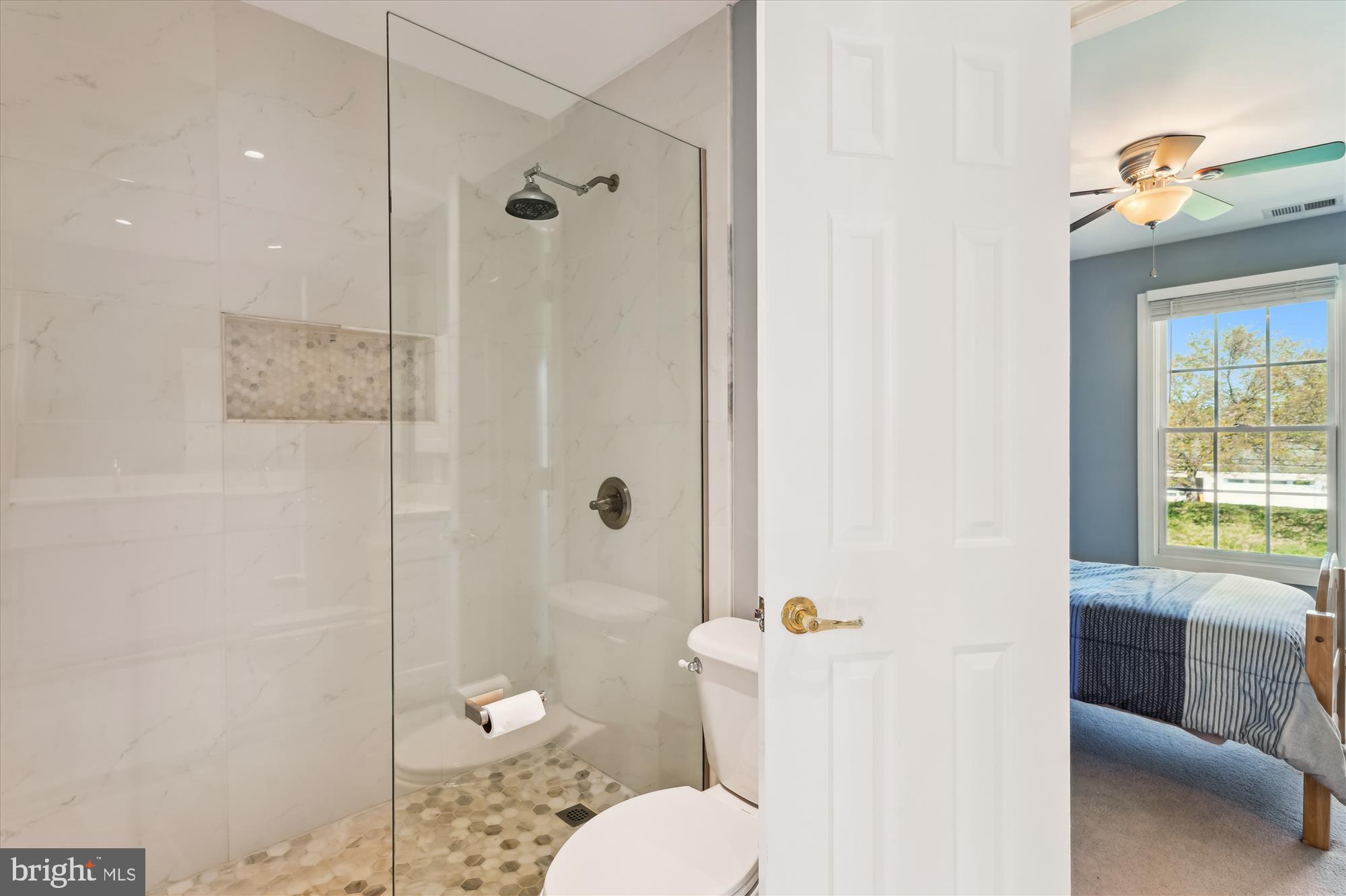 WILLOWS OF POTOMAC - Residential