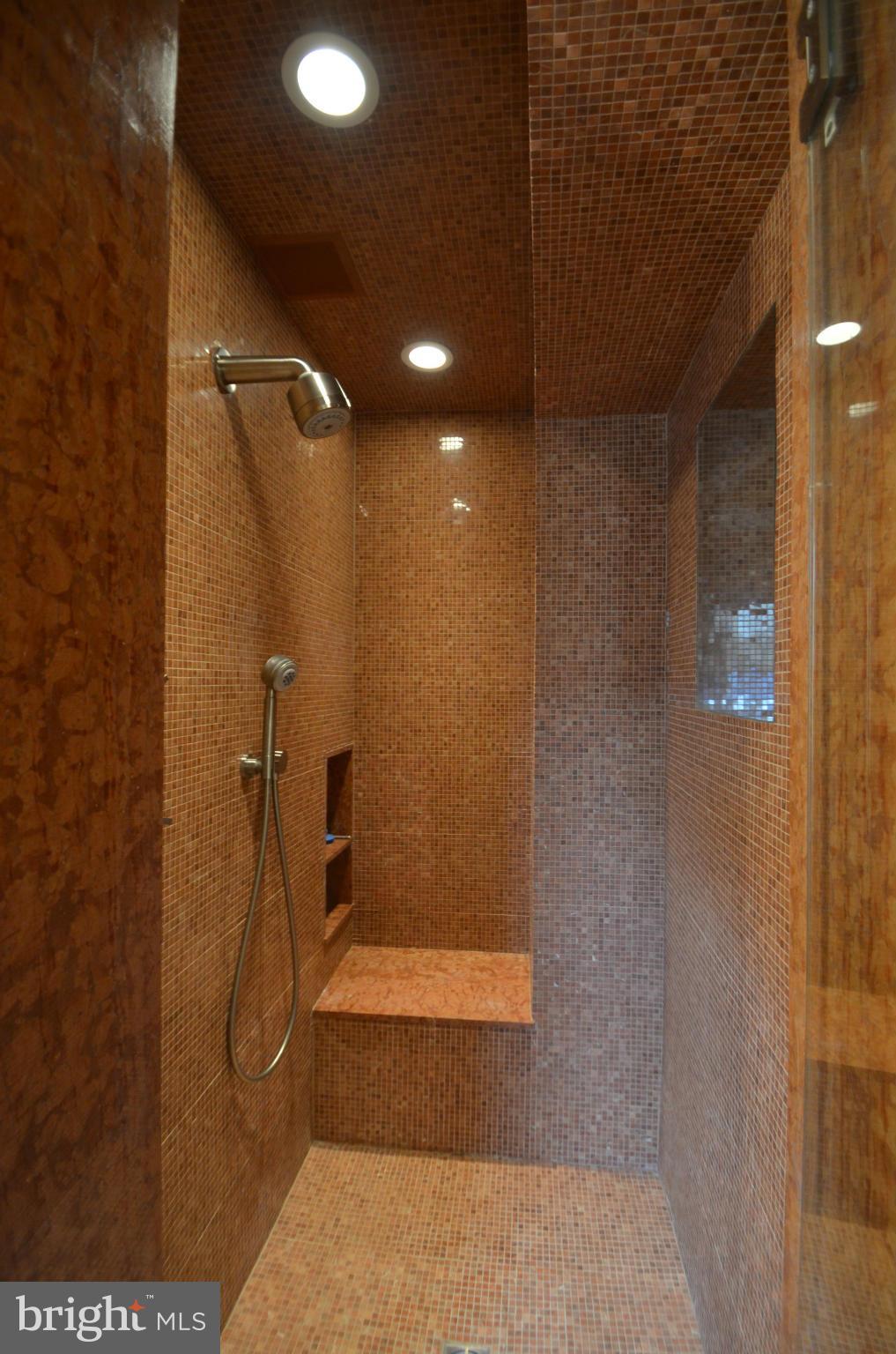 GUILFORD - Residential