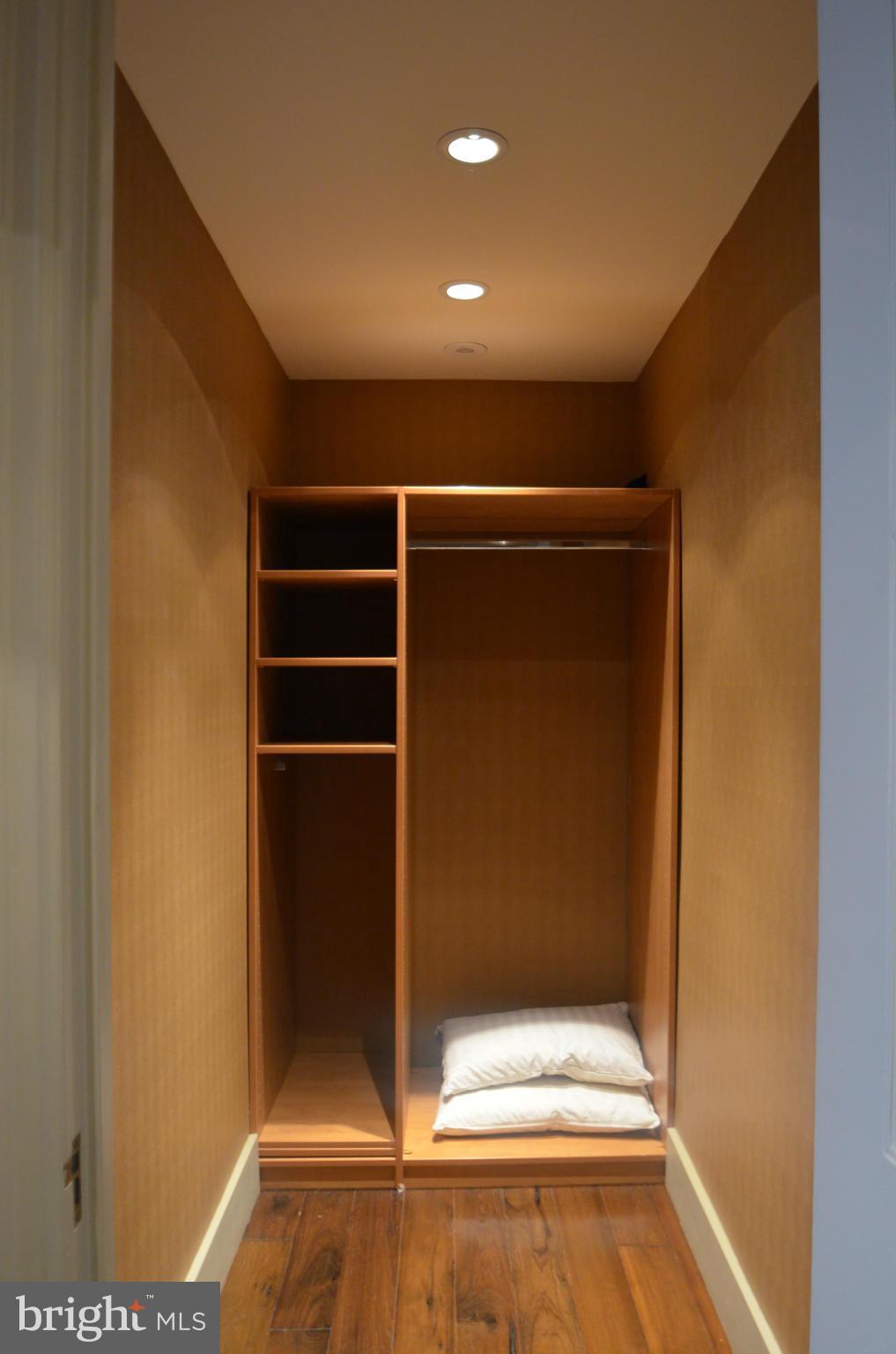 GUILFORD - Residential