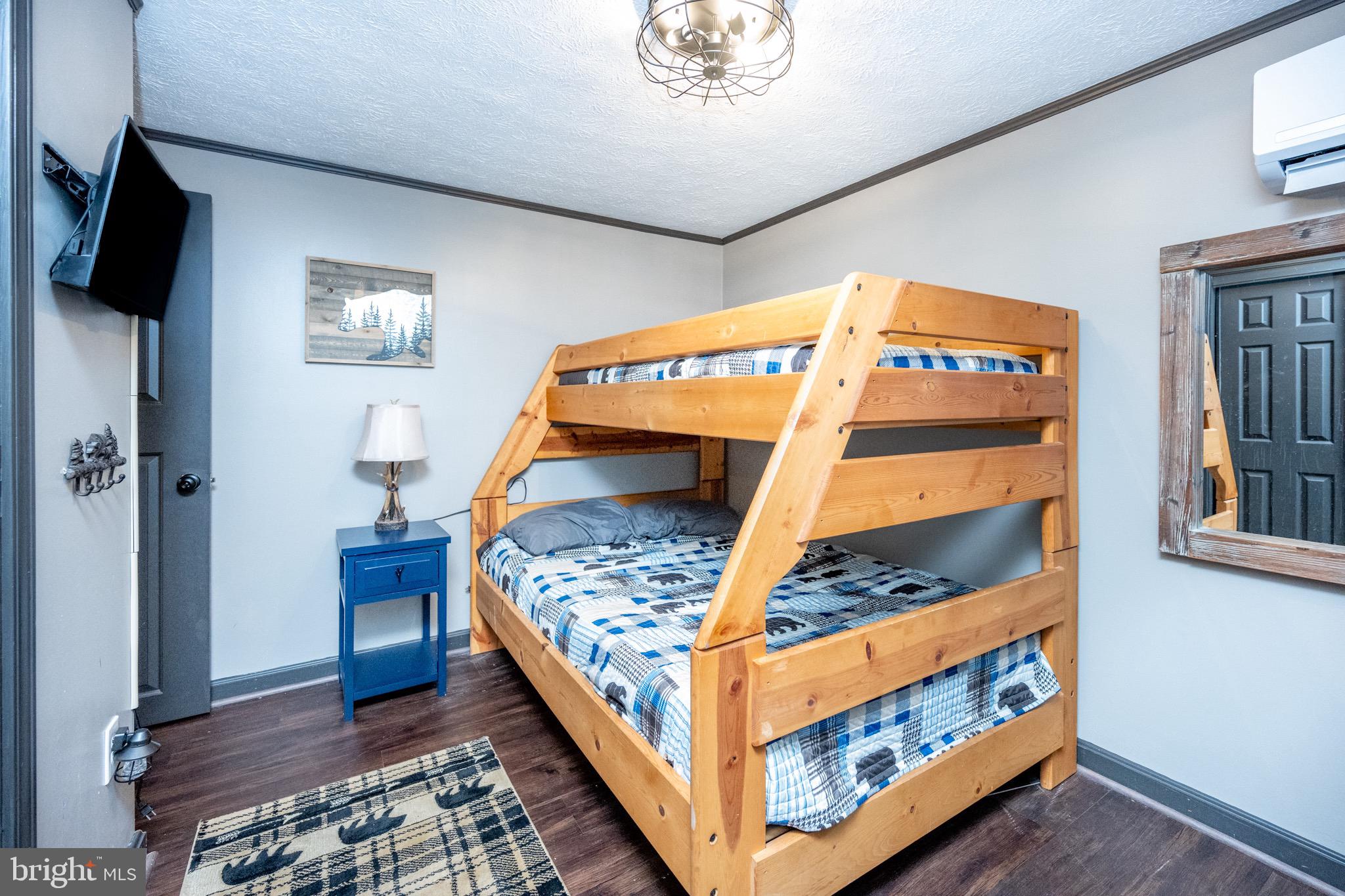 GLEANINGS - Residential