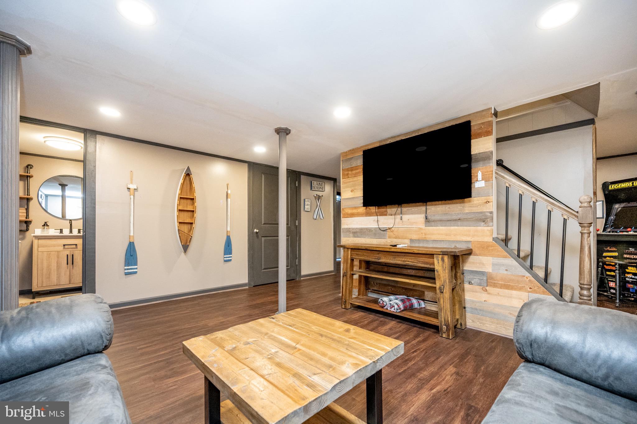 GLEANINGS - Residential