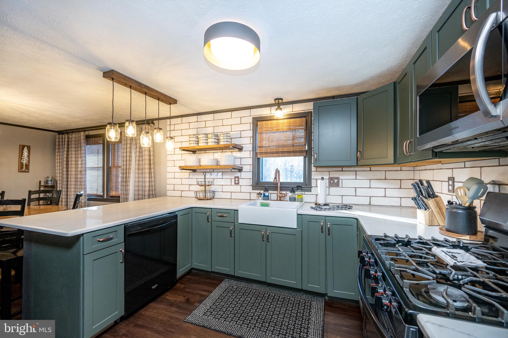 GLEANINGS - Residential