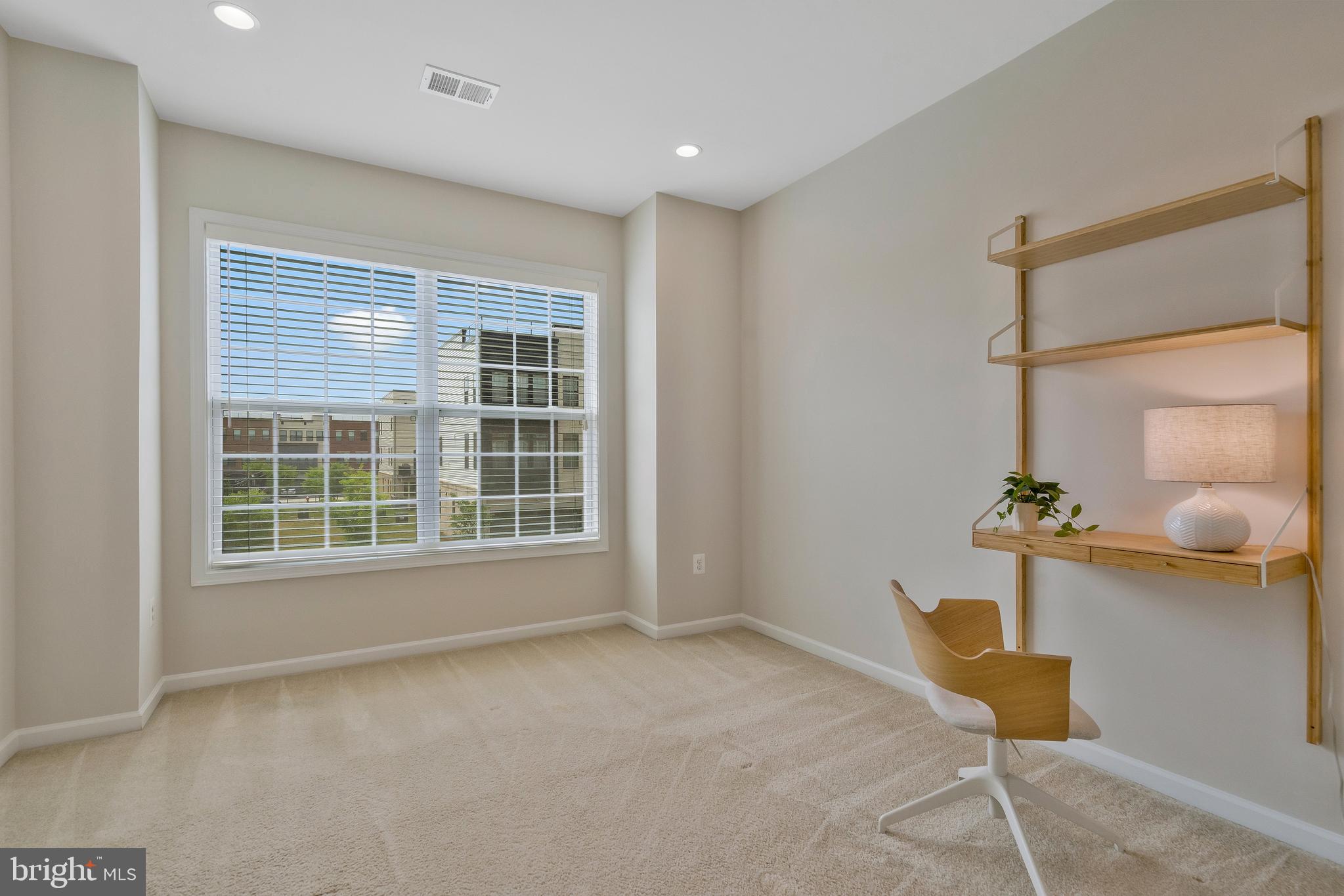 THE BUCKINGHAM AT LOUDOUN VALLEY - Residential Lease