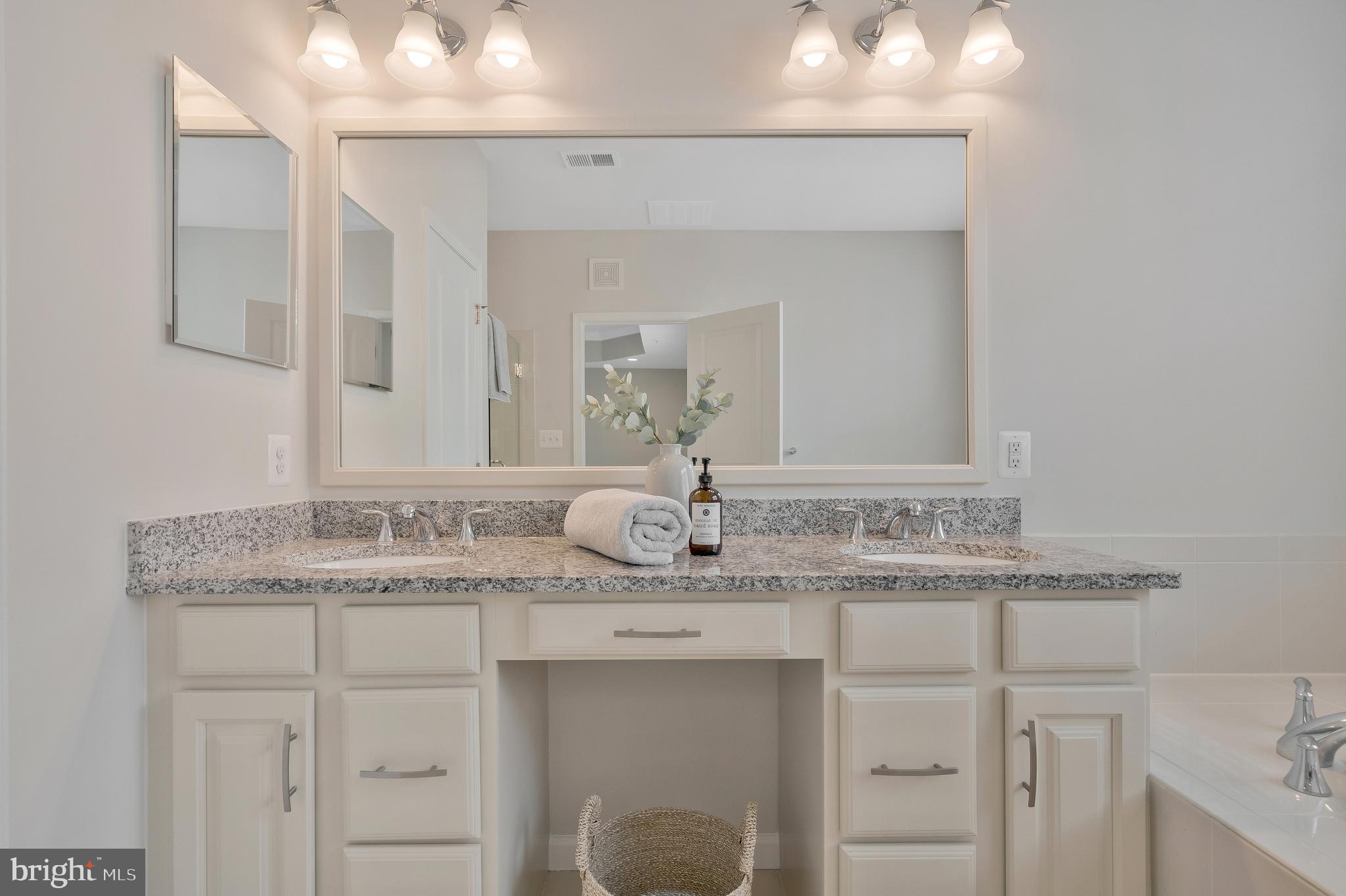 THE BUCKINGHAM AT LOUDOUN VALLEY - Residential Lease