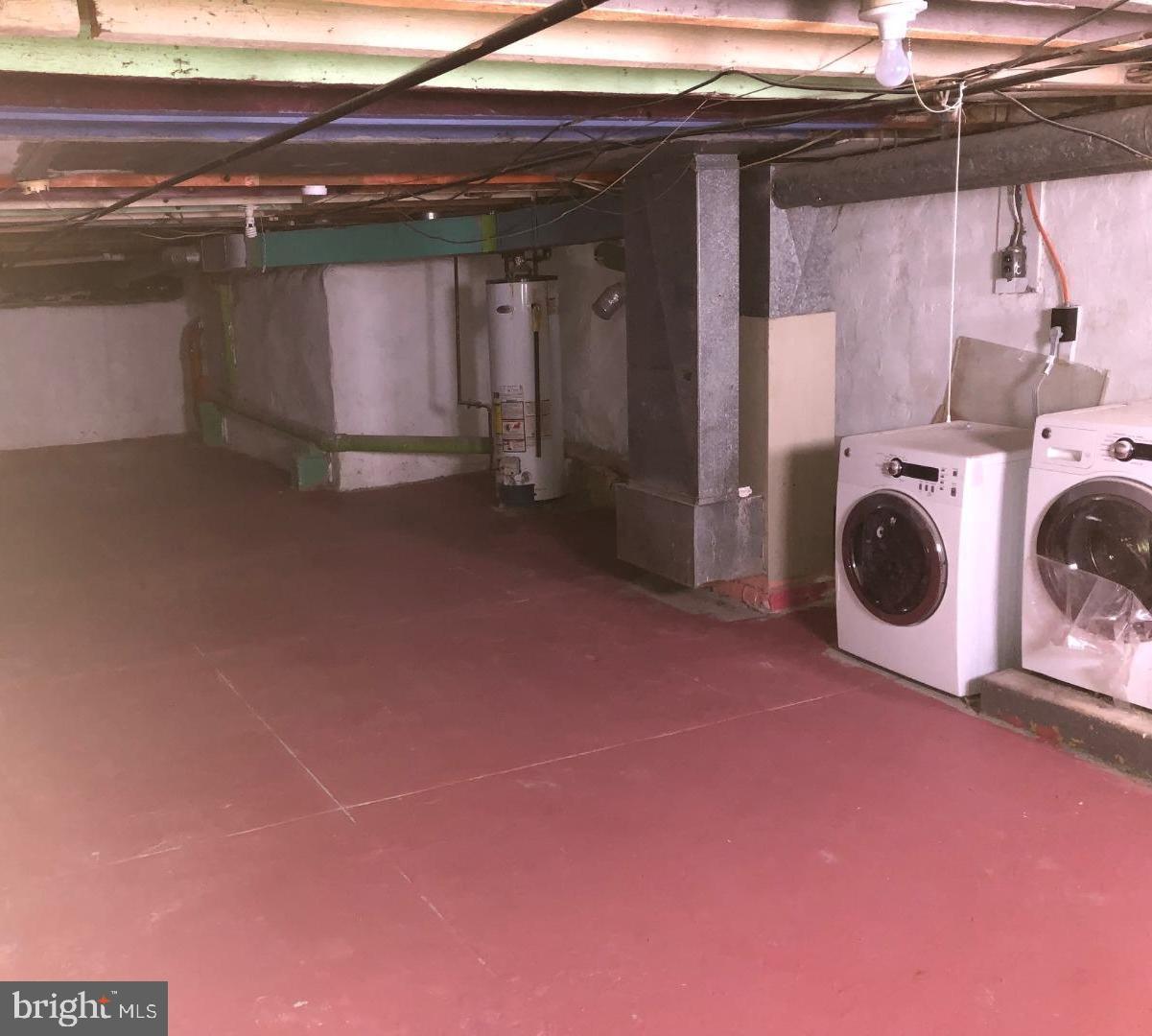 POINT BREEZE - Residential Lease