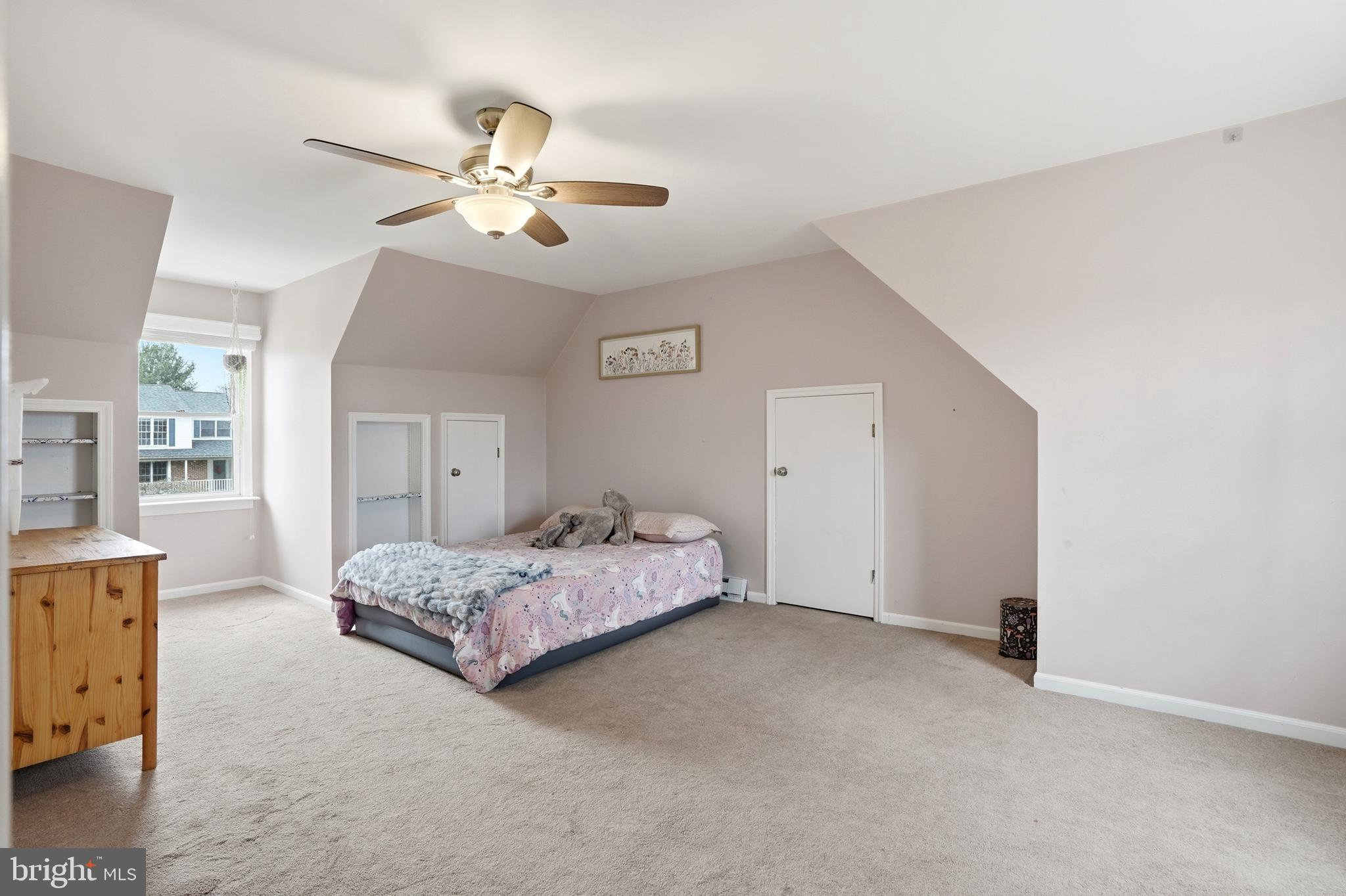 DUBLIN VIL GREEN - Residential