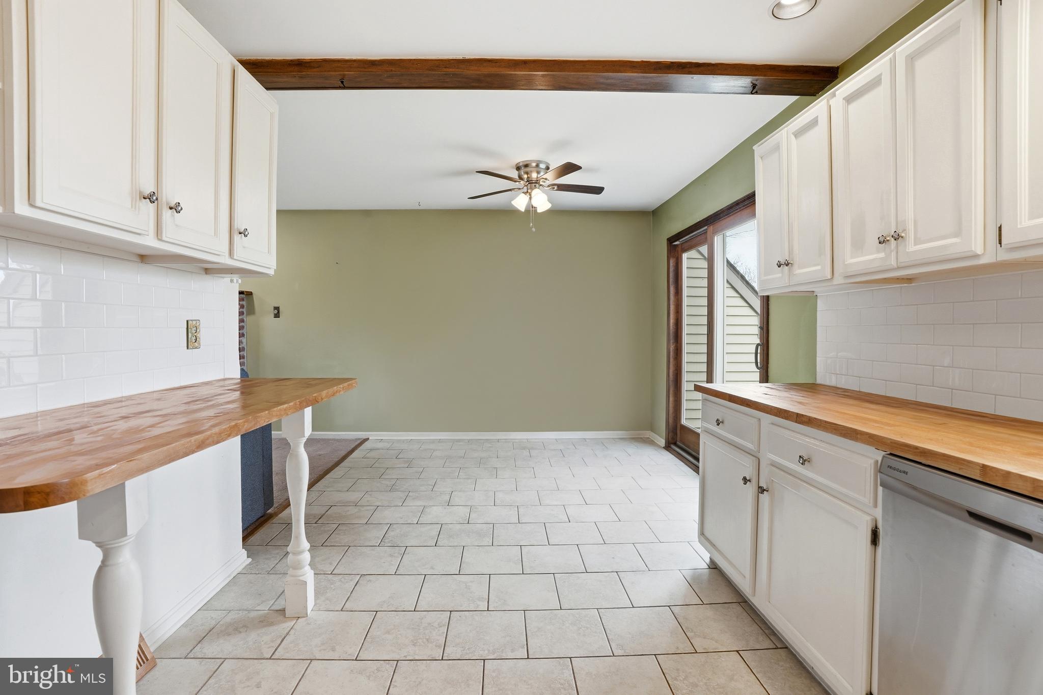 DUBLIN VIL GREEN - Residential