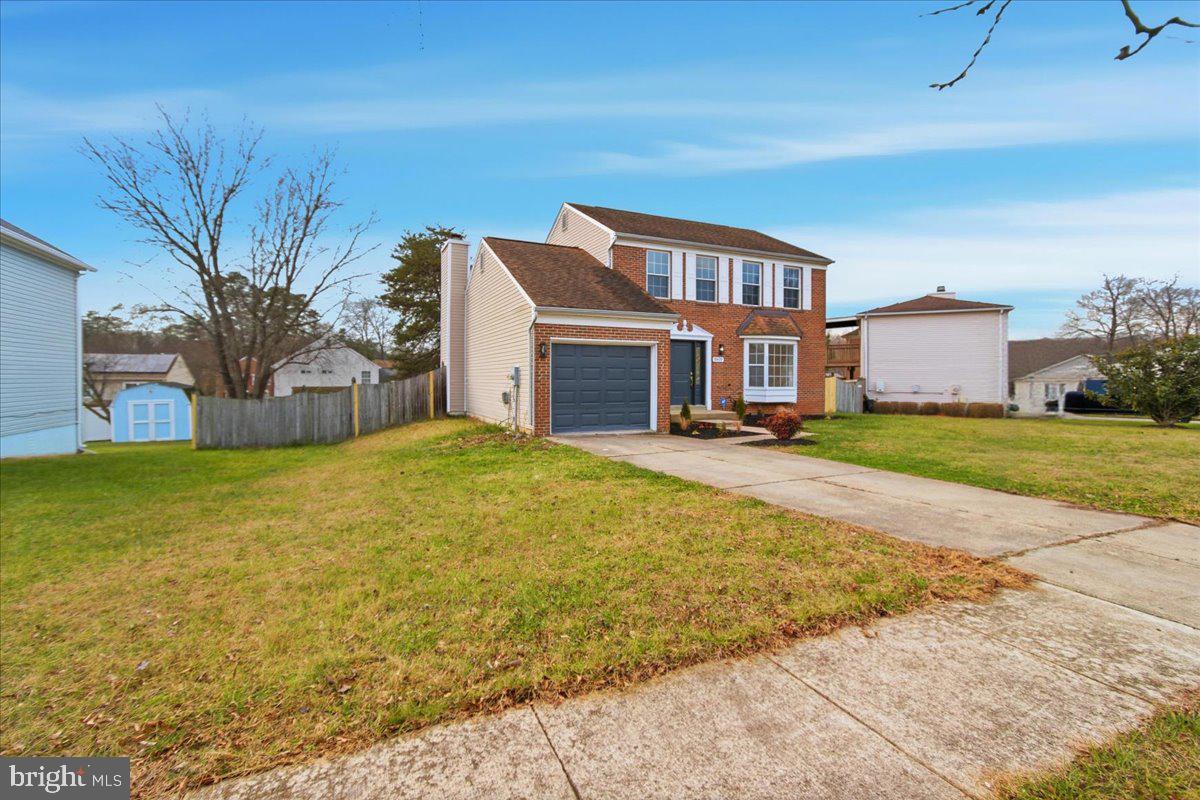 FOX RUN ESTATES - Residential