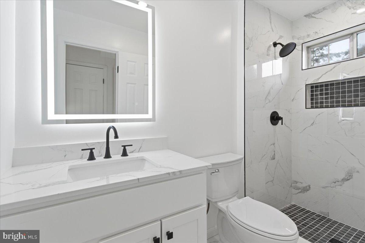 FOX RUN ESTATES - Residential