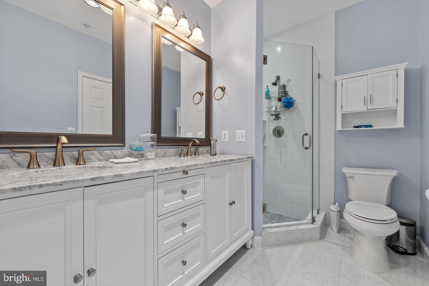 BELMONT COUNTRY CLUB - Residential Lease