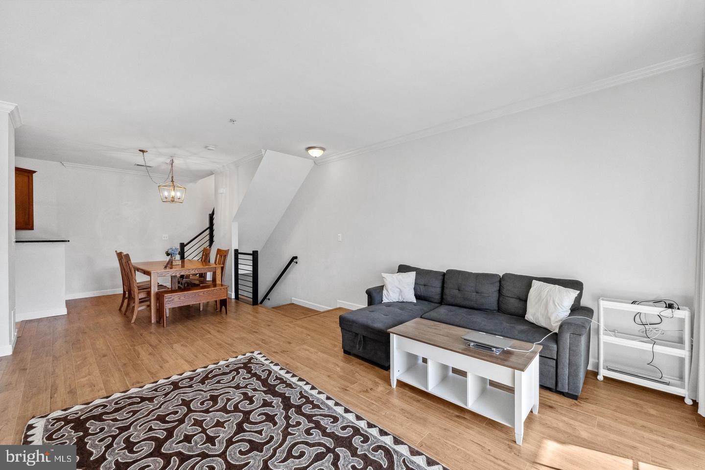 BELMONT COUNTRY CLUB - Residential Lease