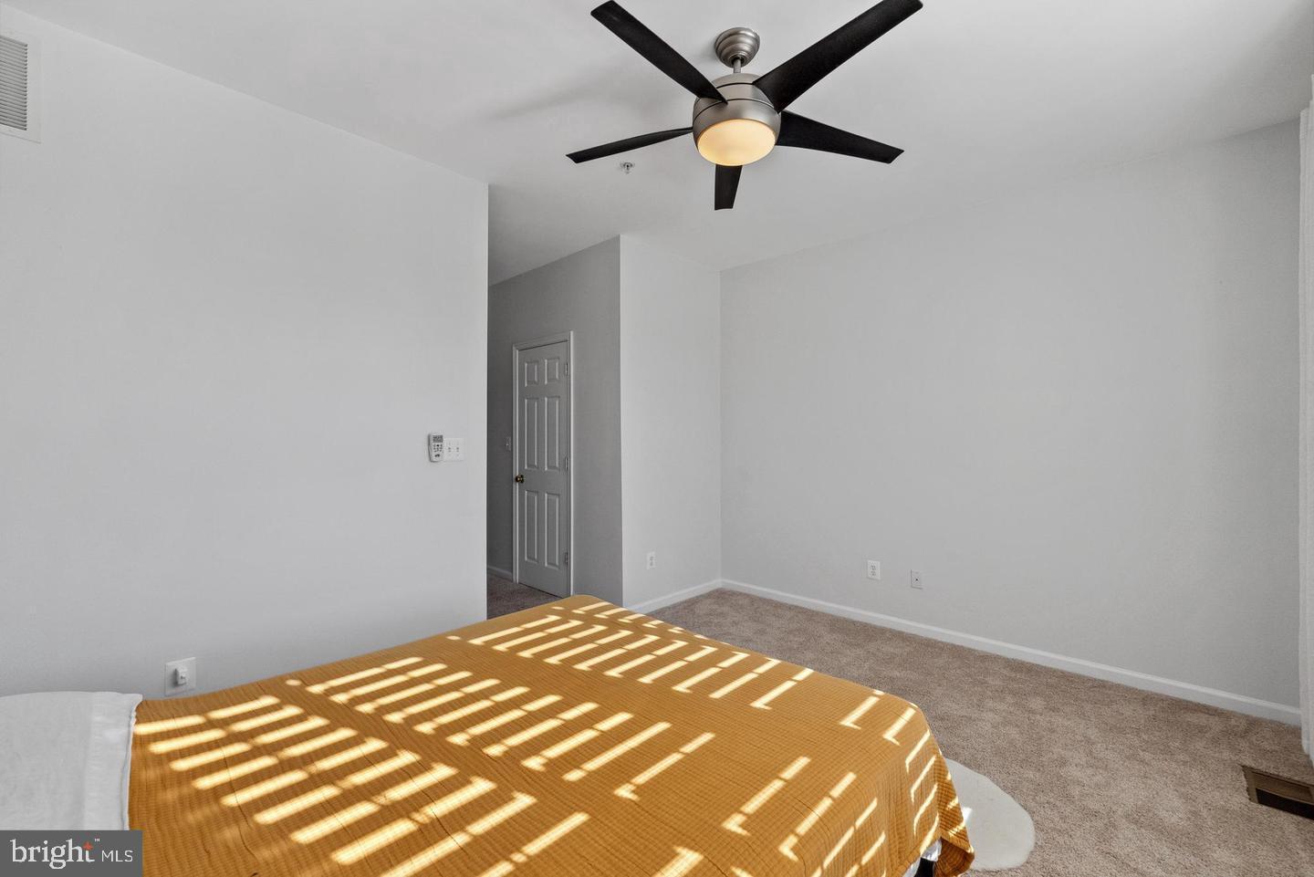 BELMONT COUNTRY CLUB - Residential Lease