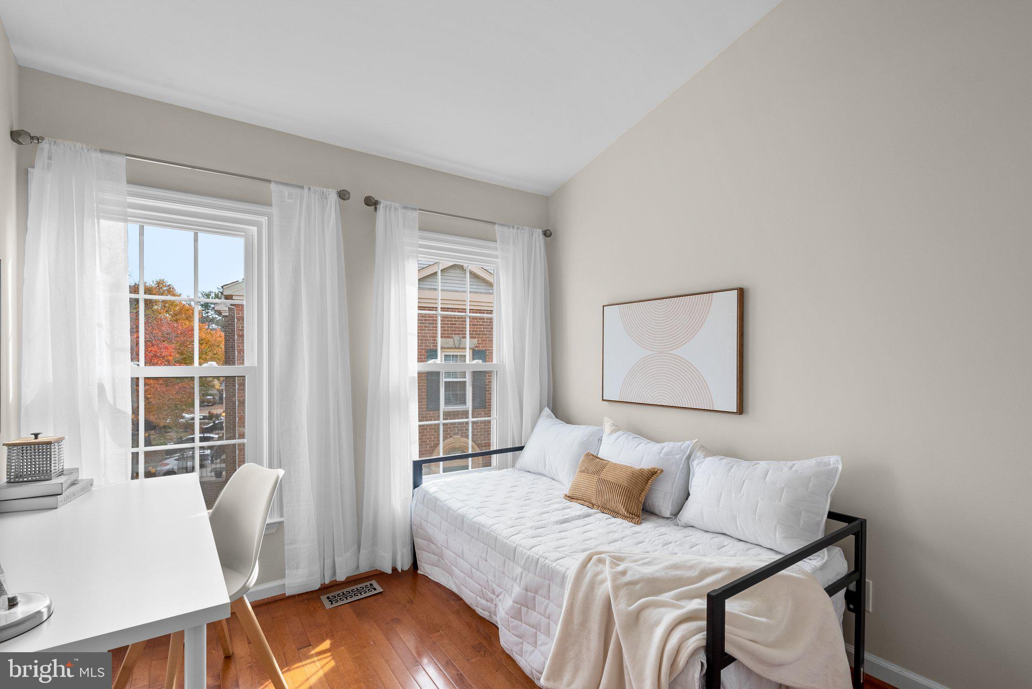 TANGLEWOOD - Residential