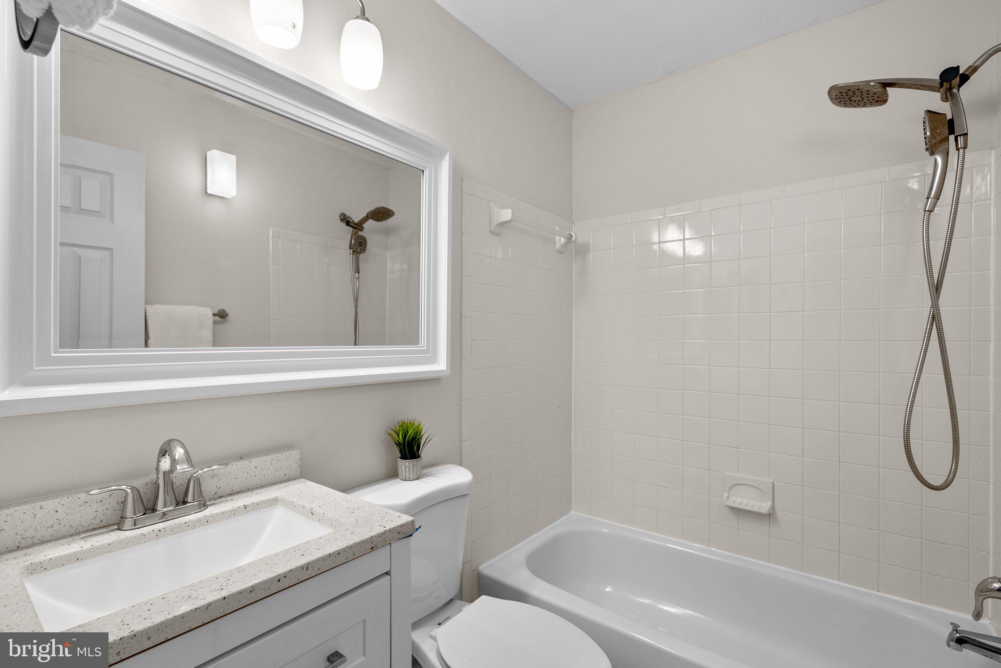 TANGLEWOOD - Residential