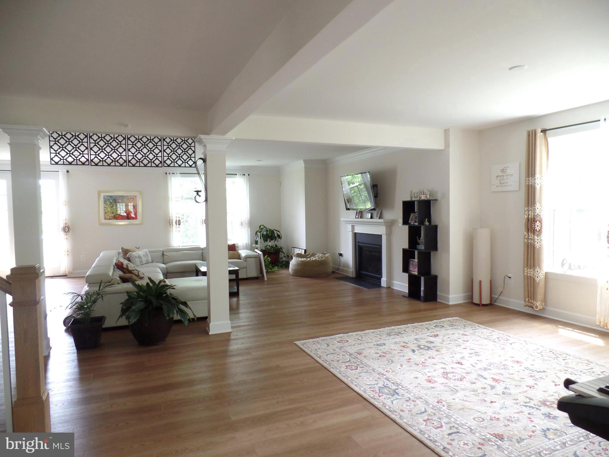 7621 LEONARD DRIVE