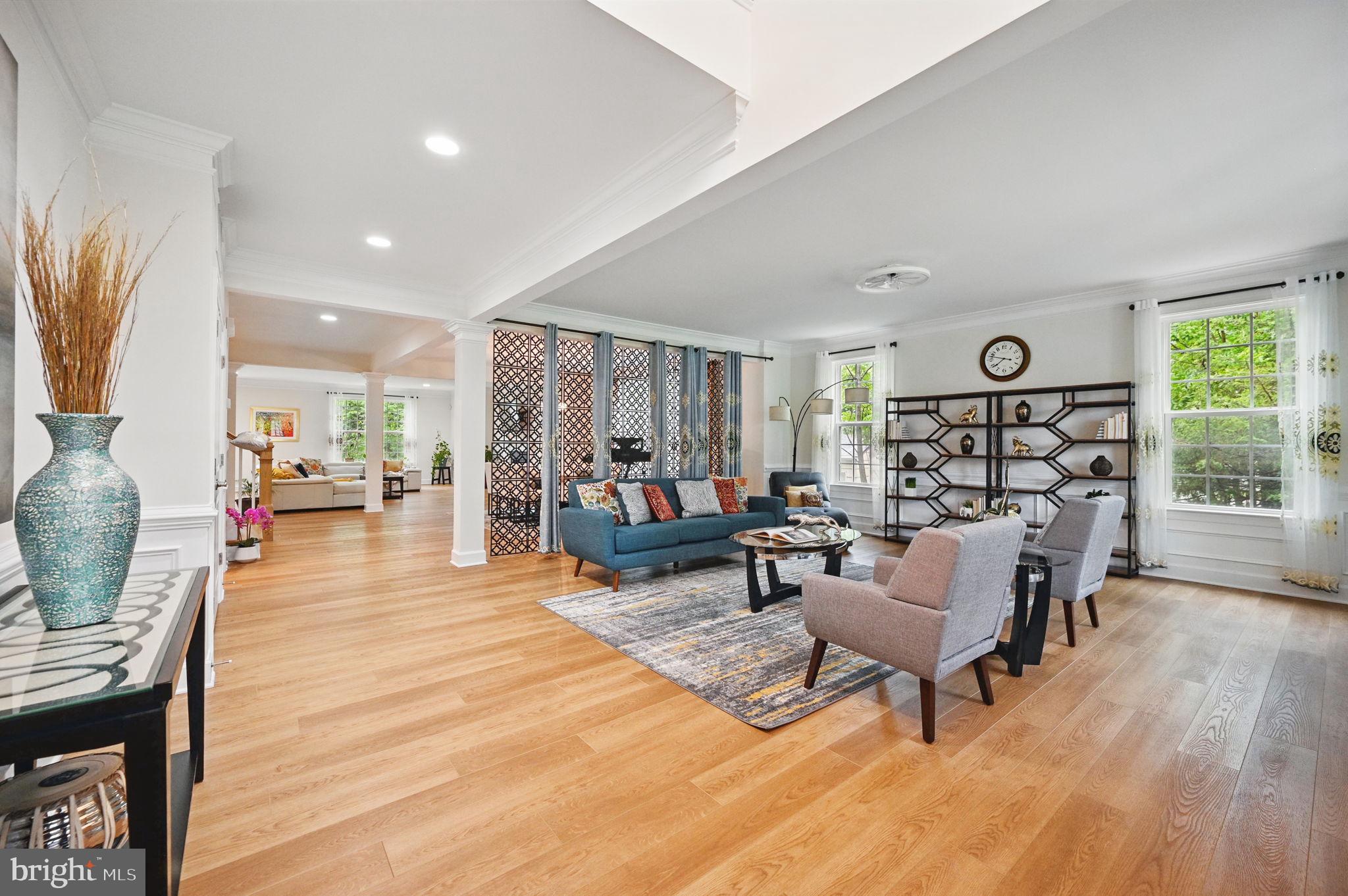 7621 LEONARD DRIVE