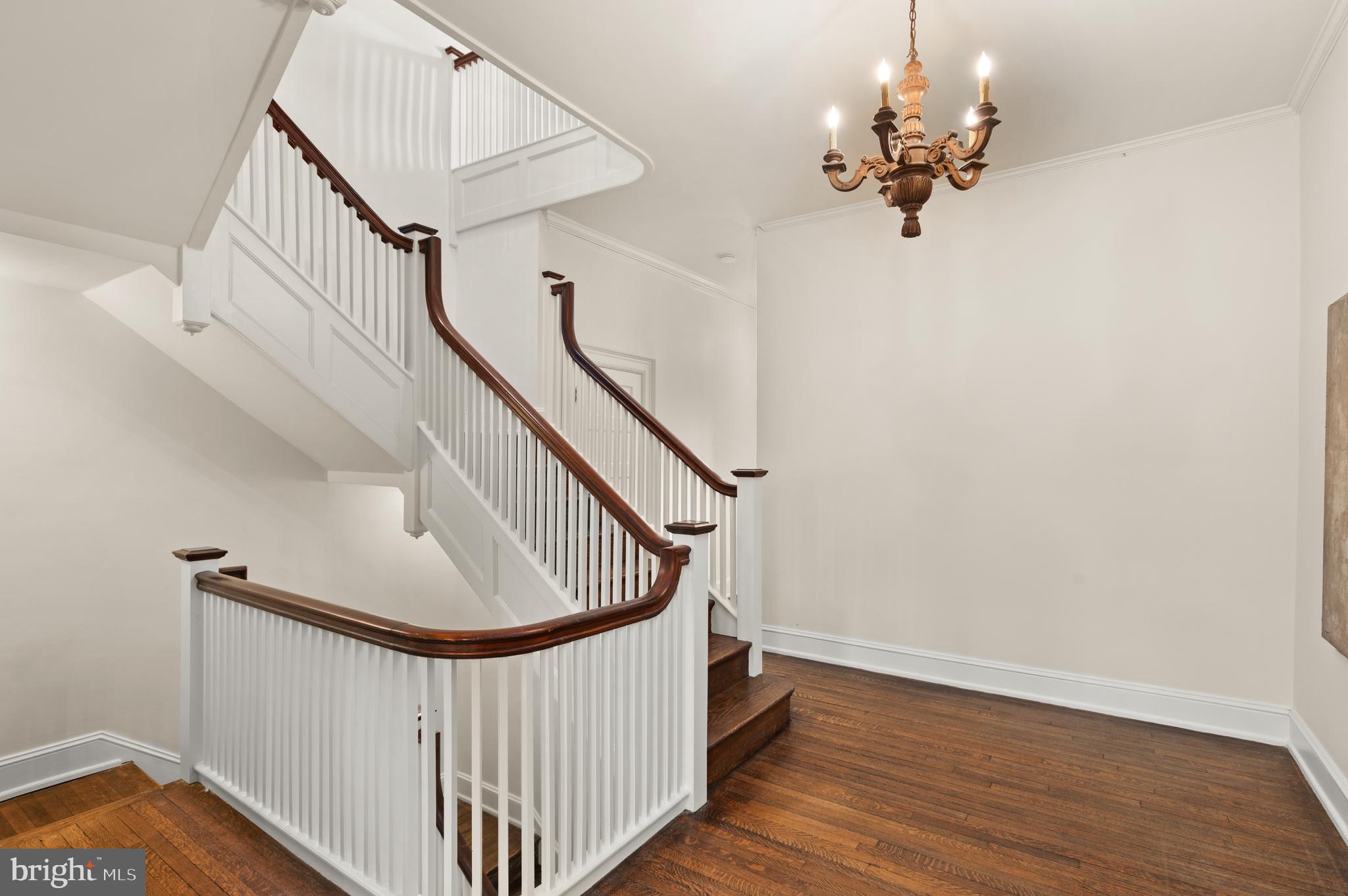 KALORAMA TRIANGLE - Residential