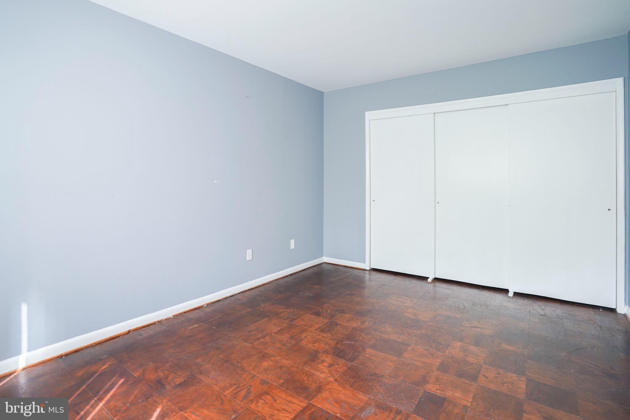 FAIRFAX HERITAGE - Residential Lease