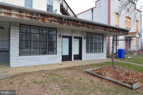 Photo of 317 E Broad Street, PALMYRA, NJ 08065 (MLS # NJBL2107550)