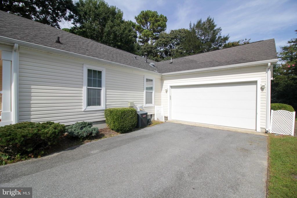 Photo of 32530 Approach Way #3252, LONG NECK, DE 19966 (MLS # DESU2092640)