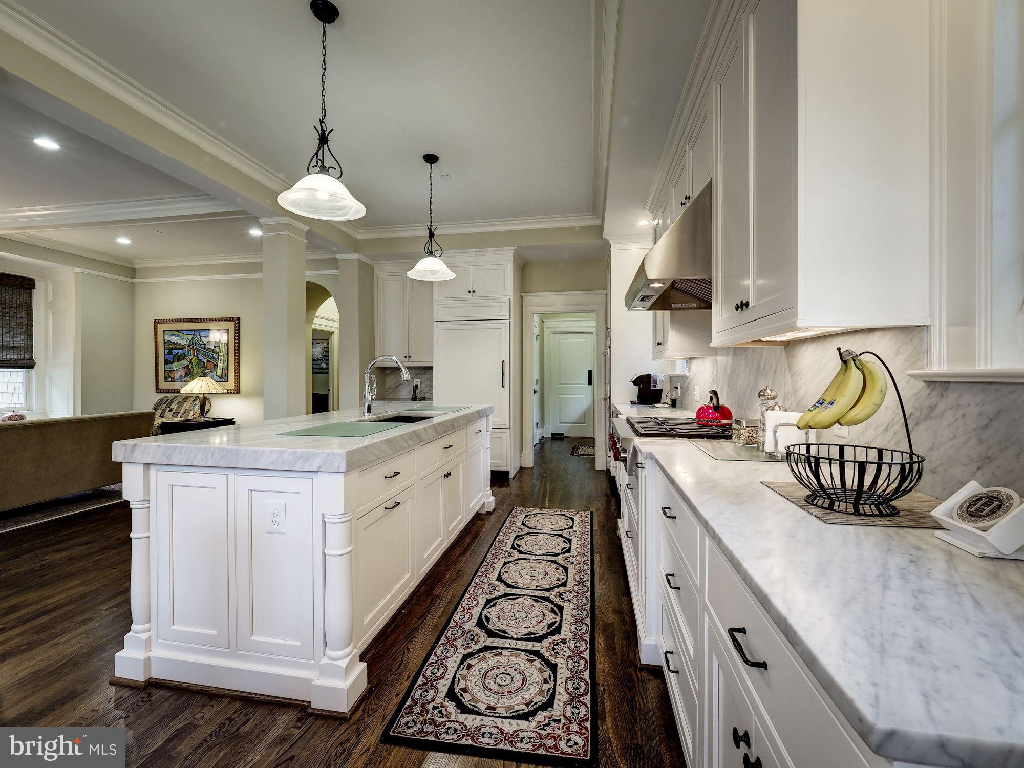 BATTERY PARK - Residential