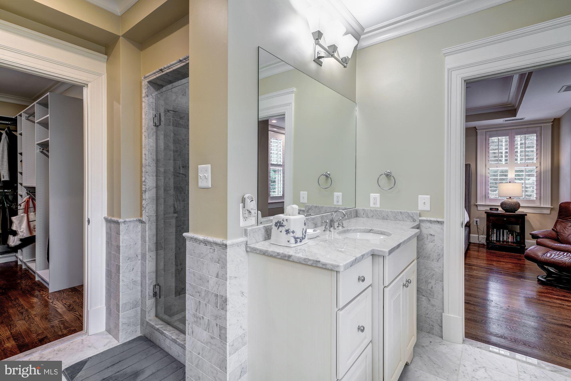 BATTERY PARK - Residential