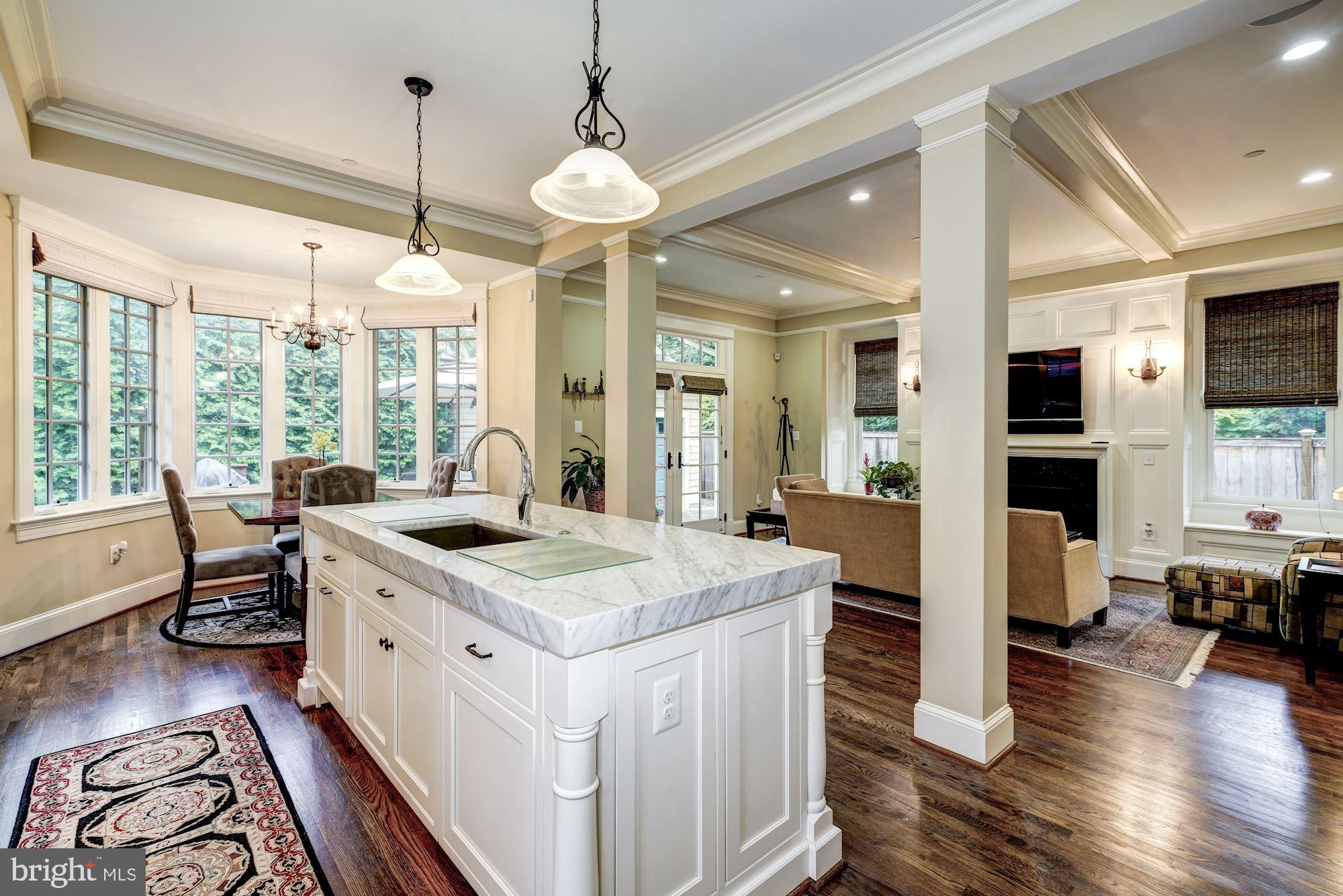 BATTERY PARK - Residential