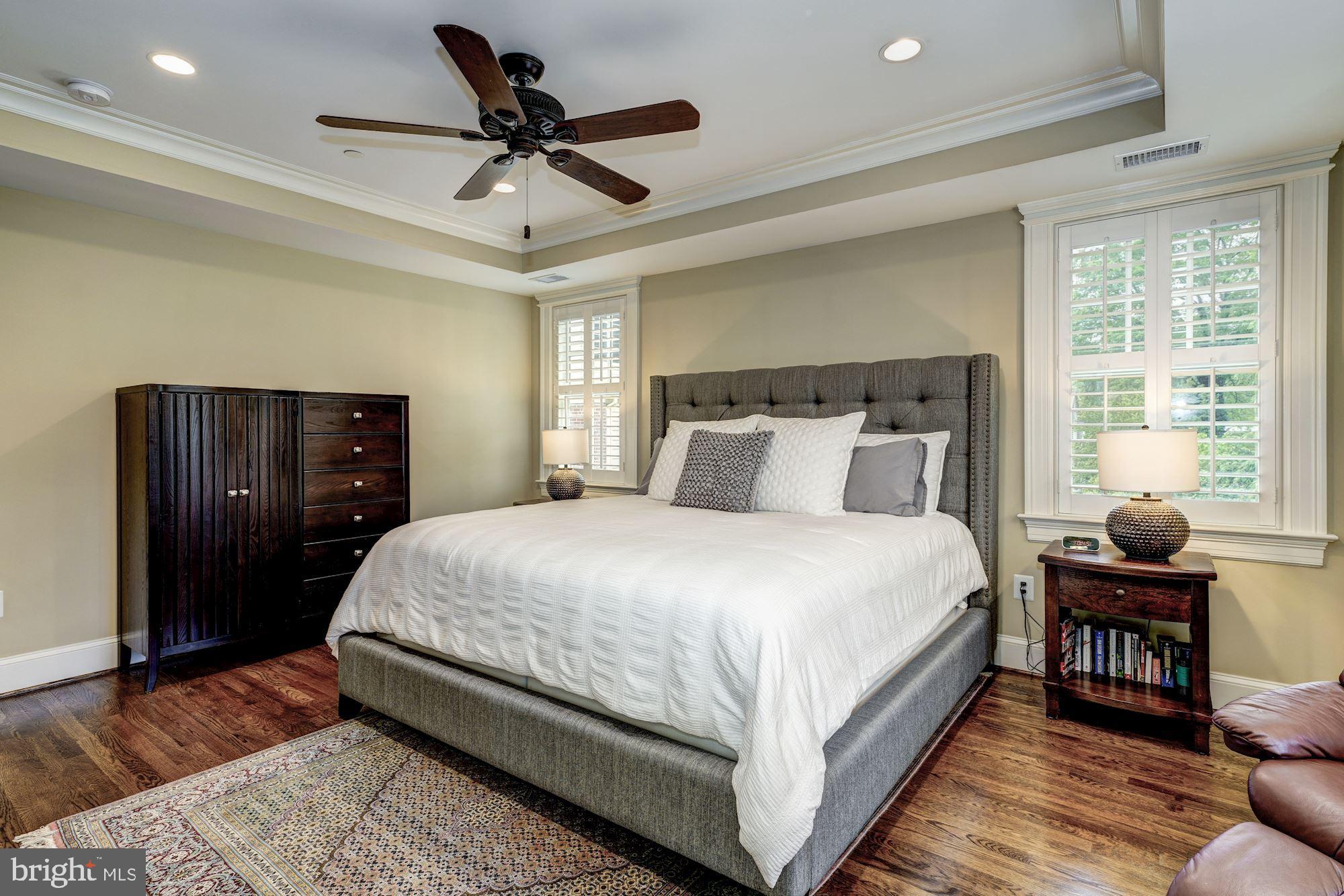 BATTERY PARK - Residential