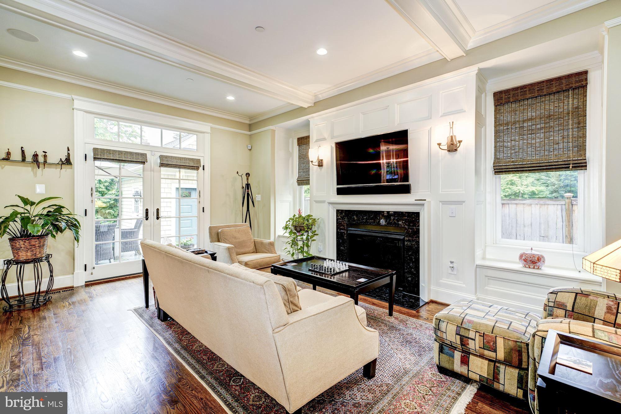 BATTERY PARK - Residential