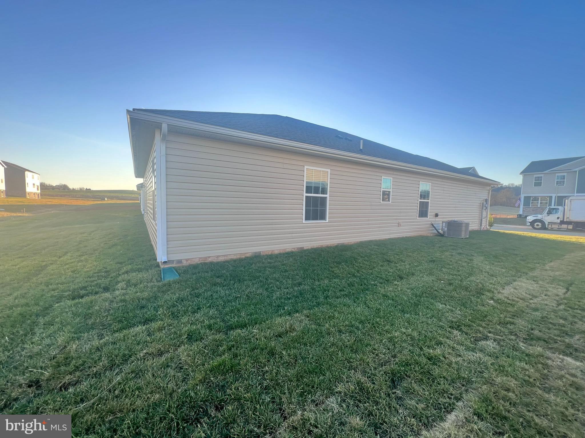 RED HILL - Residential