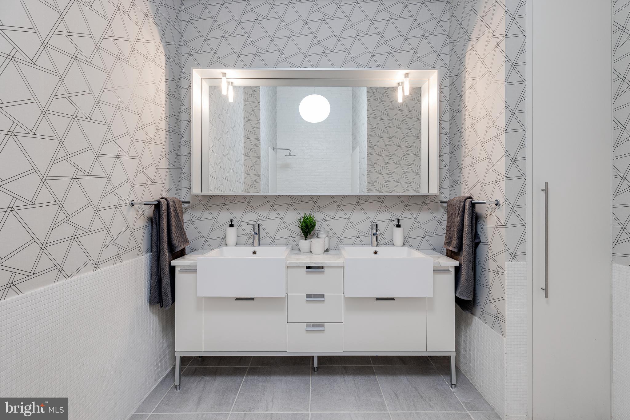 WASHINGTON SQ WEST - Residential