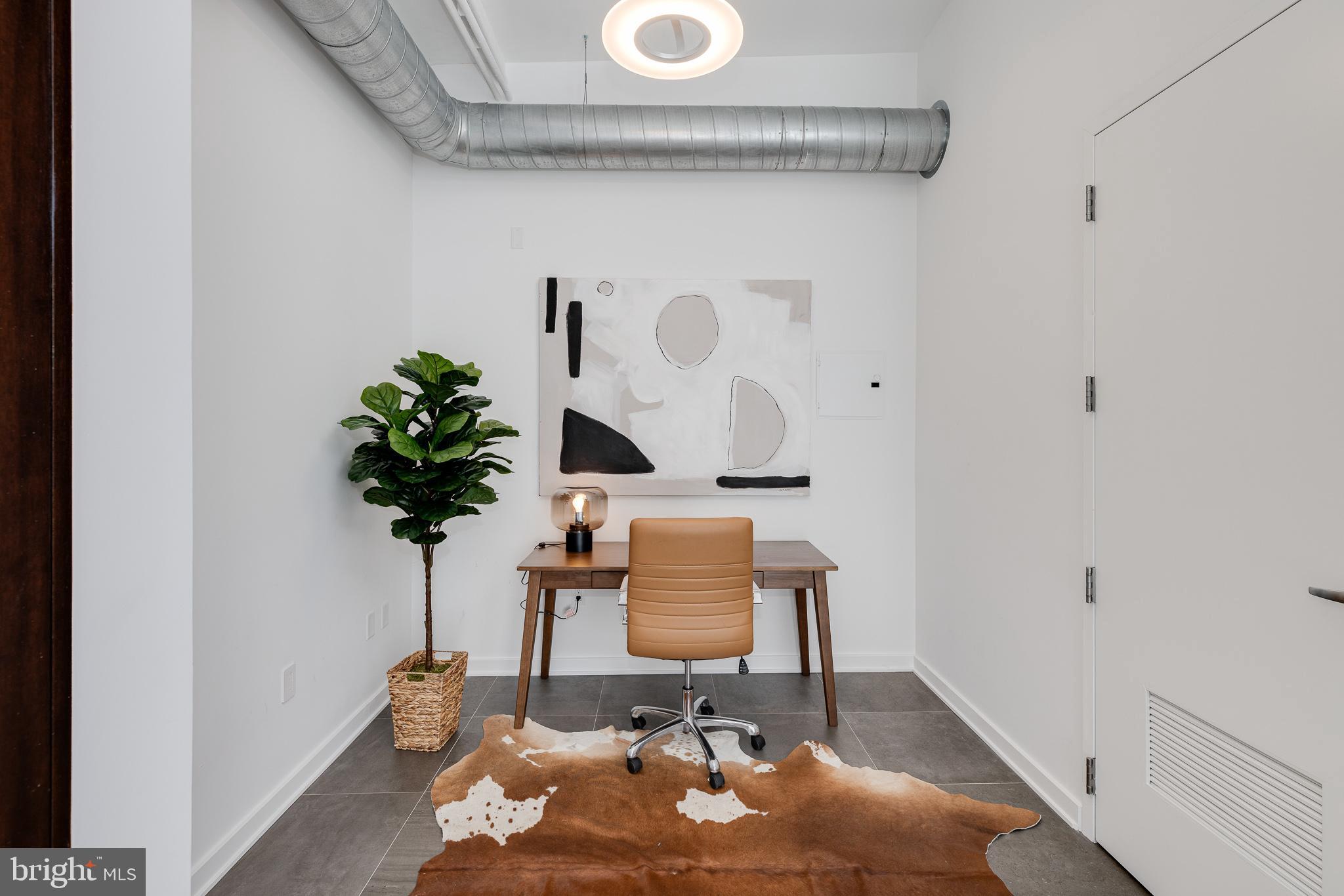 WASHINGTON SQ WEST - Residential