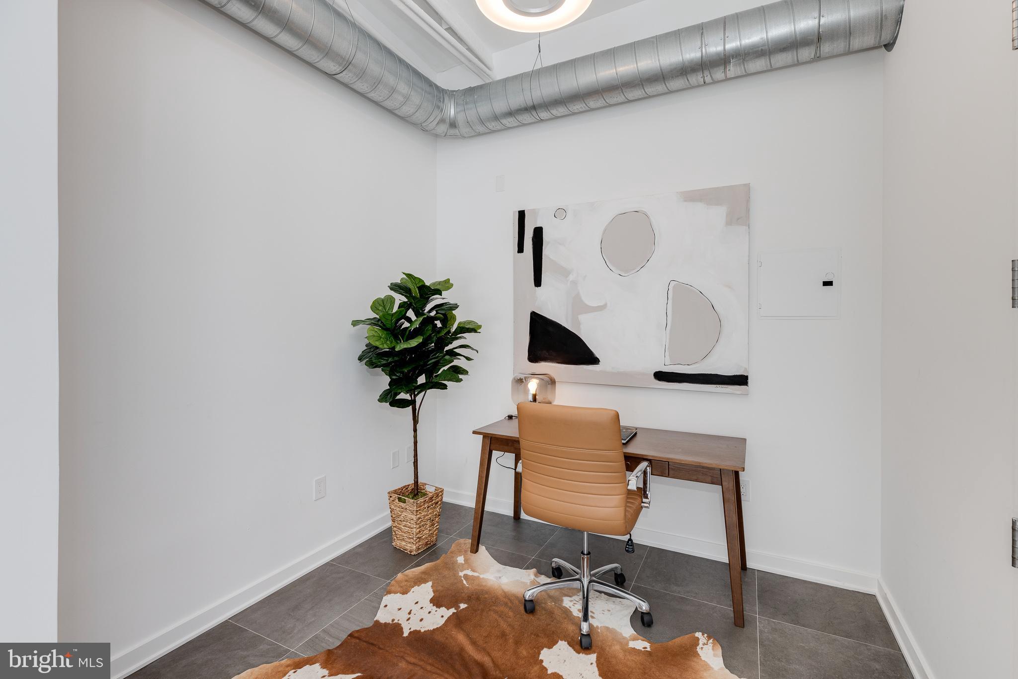 WASHINGTON SQ WEST - Residential